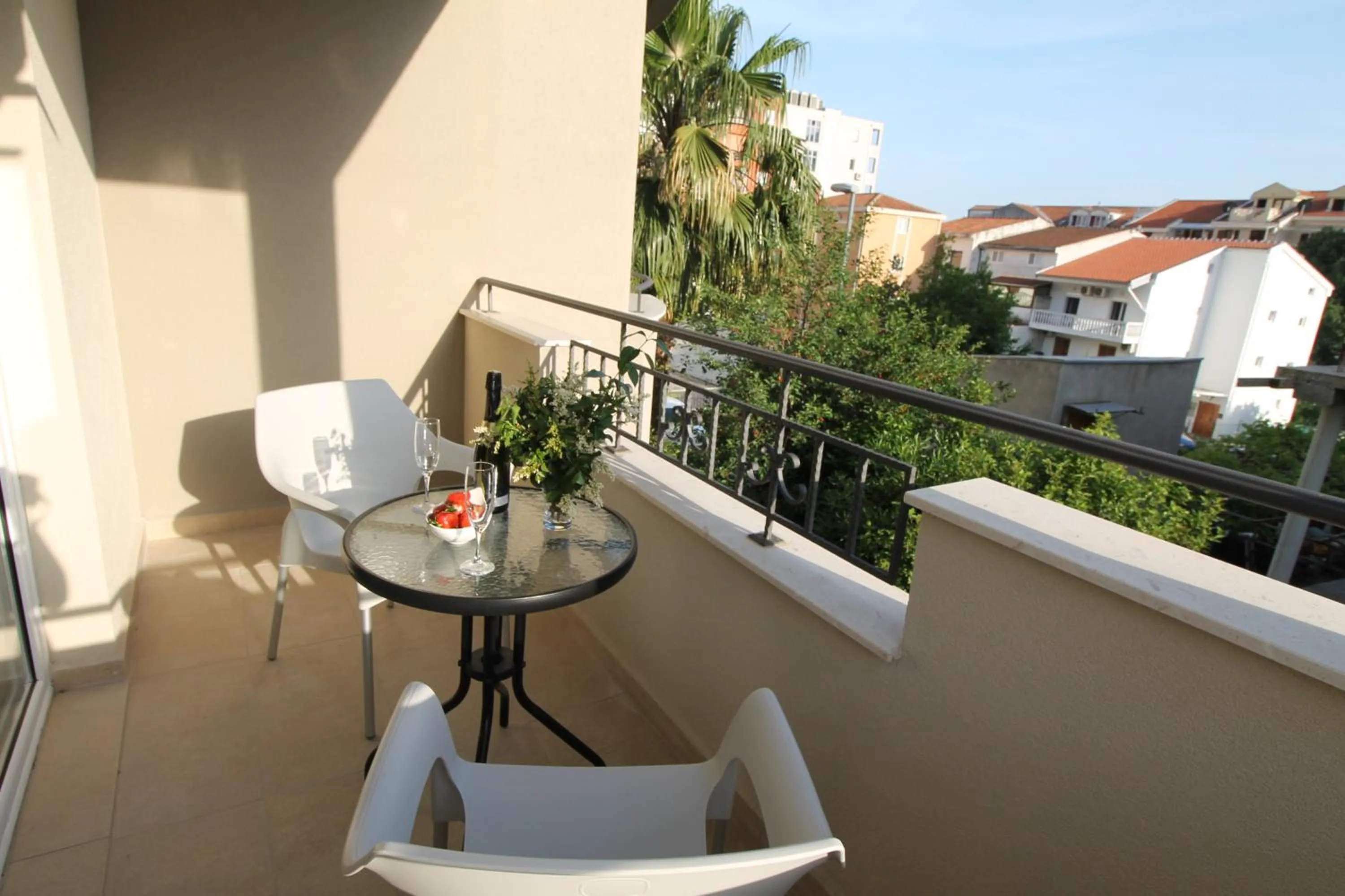 Balcony/Terrace in Le Marc Guest house