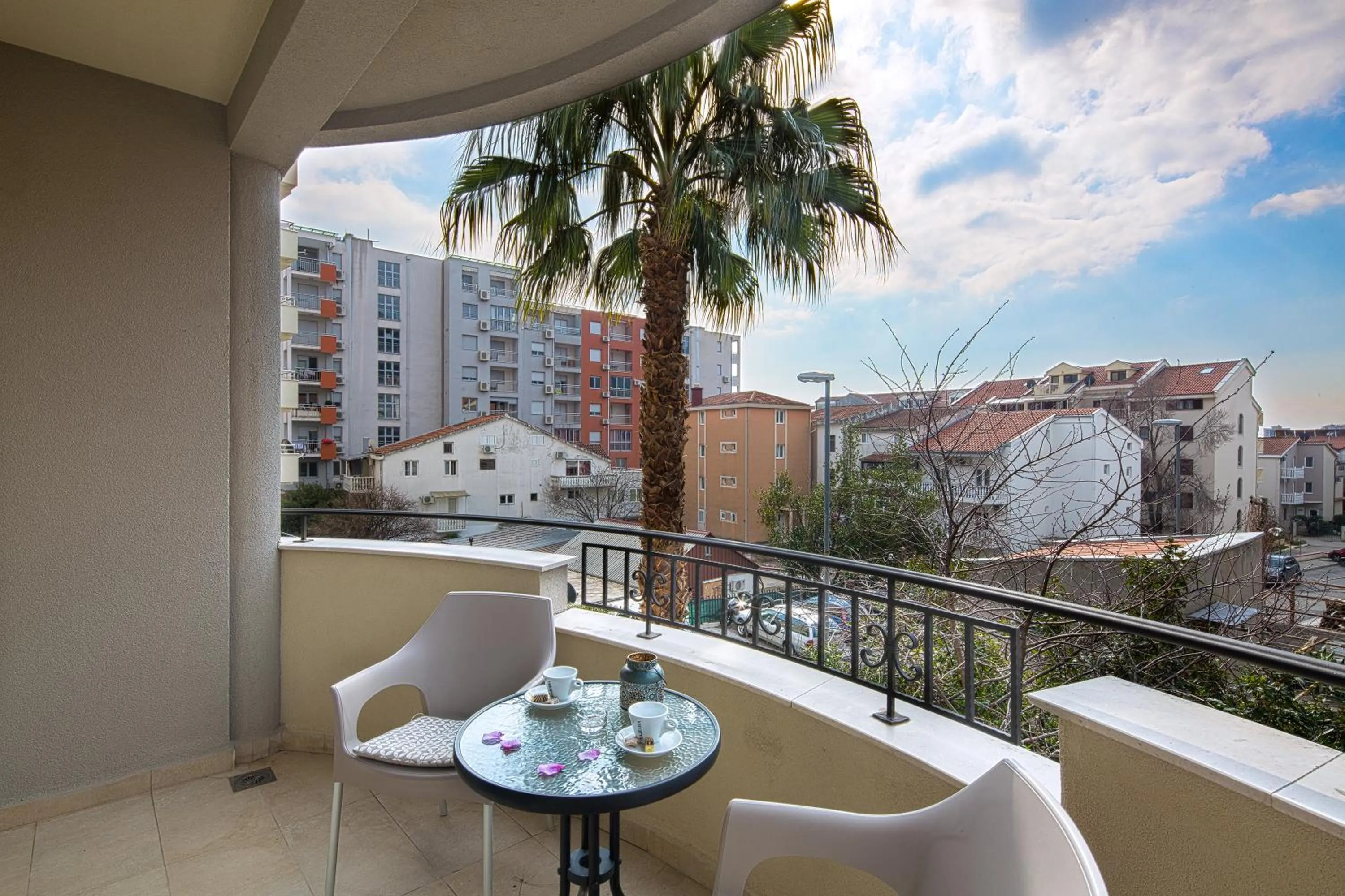Balcony/Terrace in Le Marc Guest house