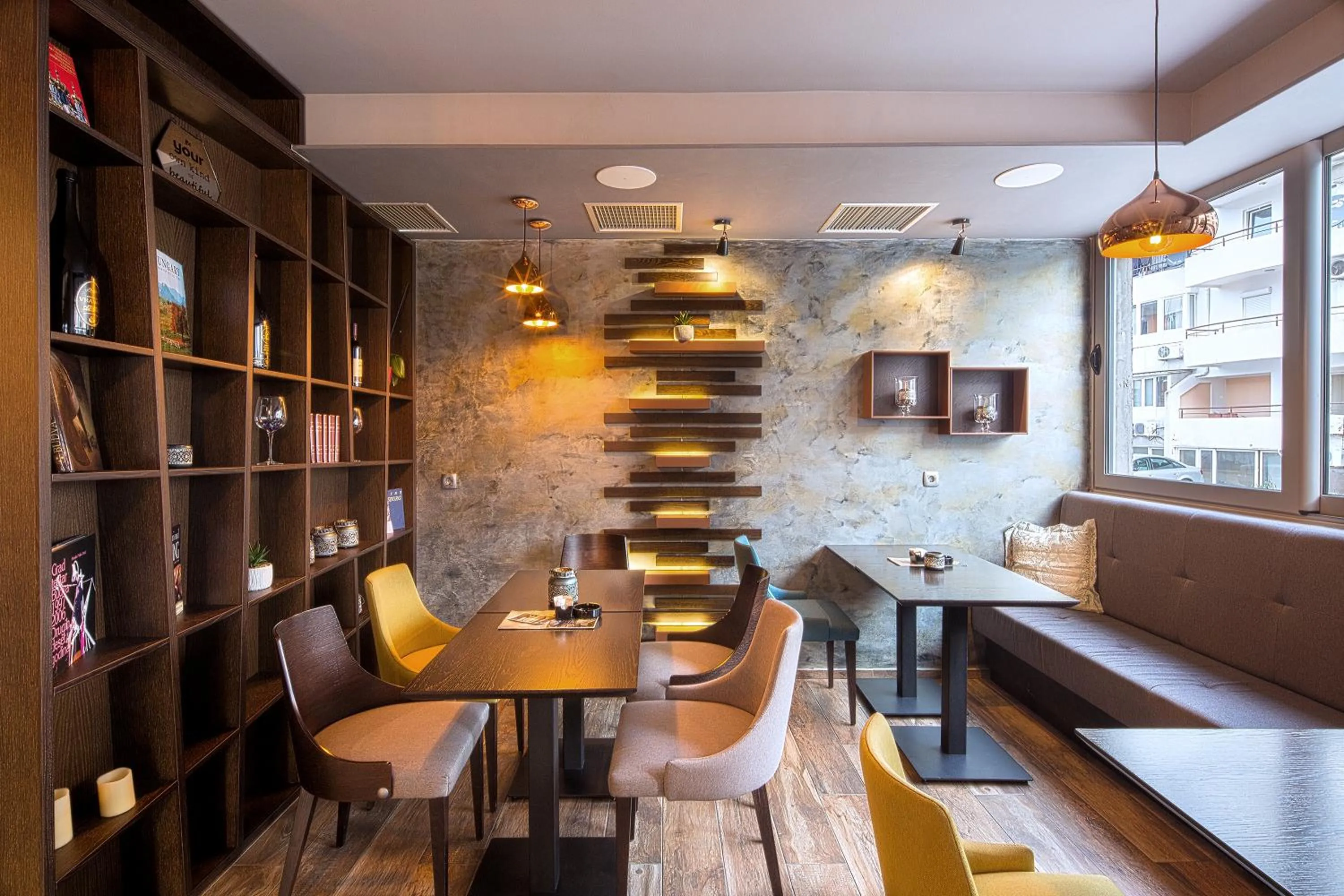 Restaurant/places to eat in Le Marc Guest house