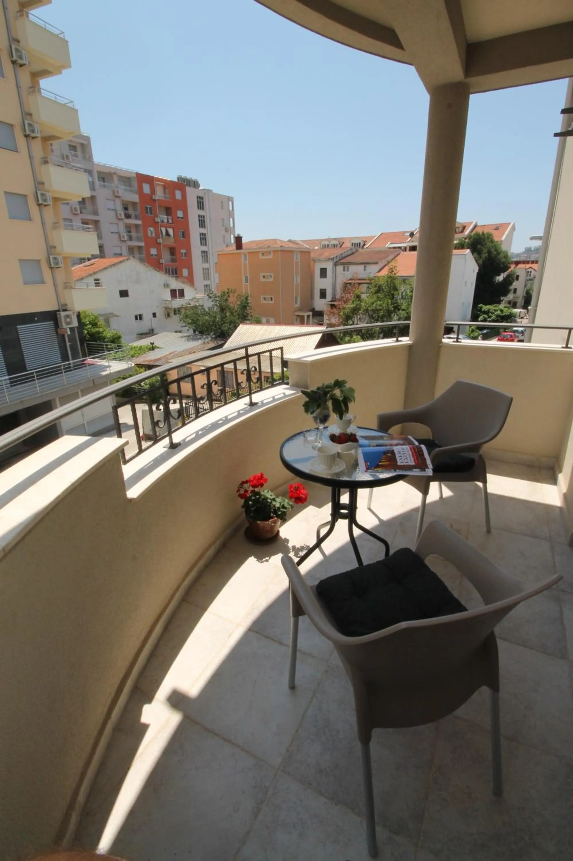 Balcony/Terrace in Le Marc Guest house