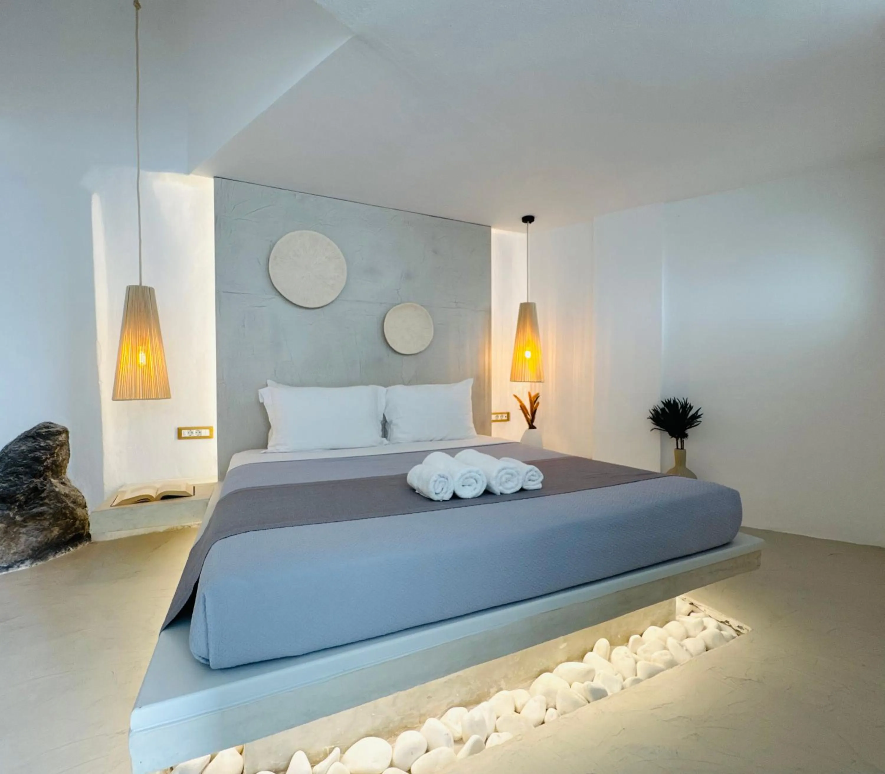 Bed in Kaleidoscope Cave Houses