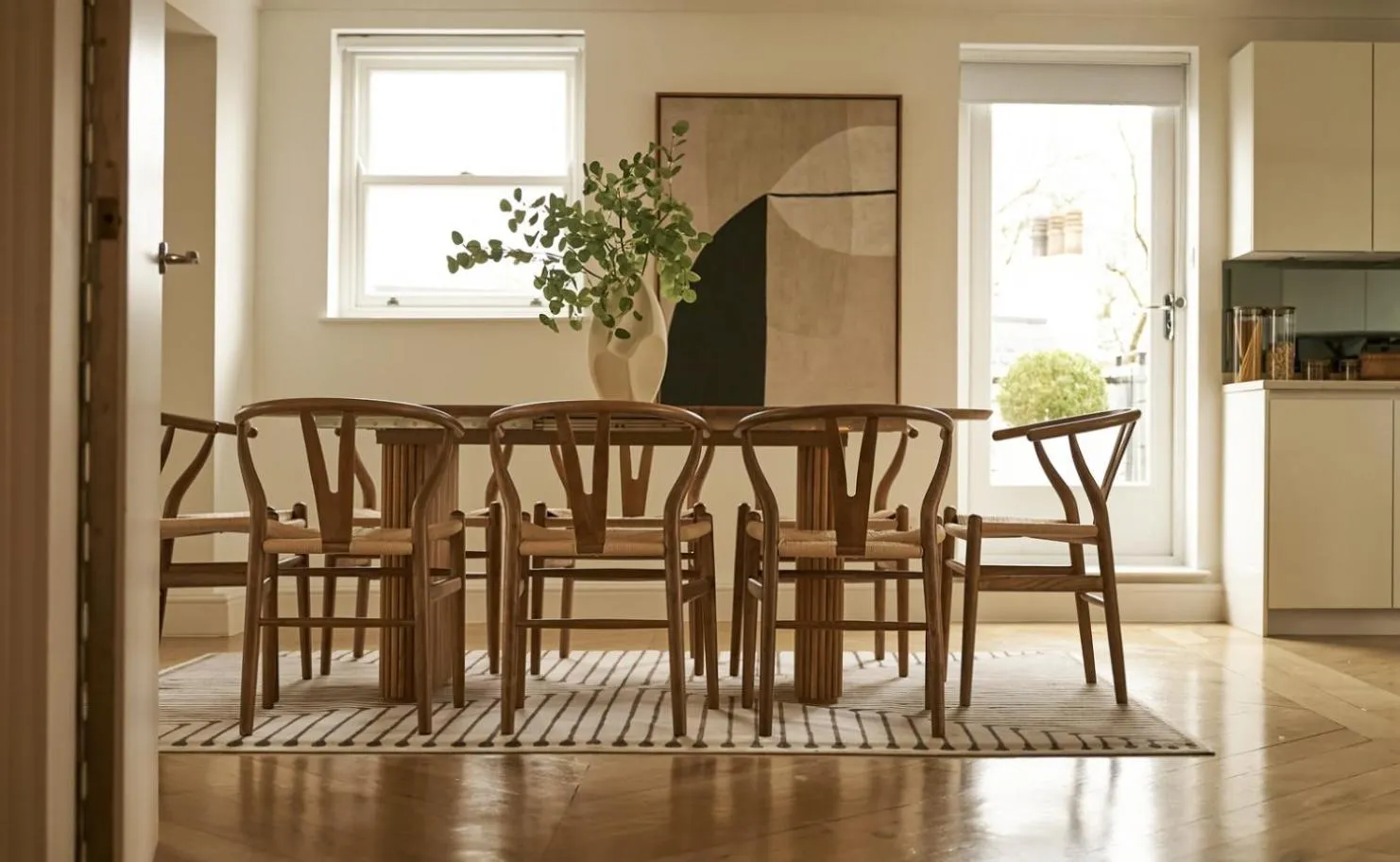 Europa House Apartments