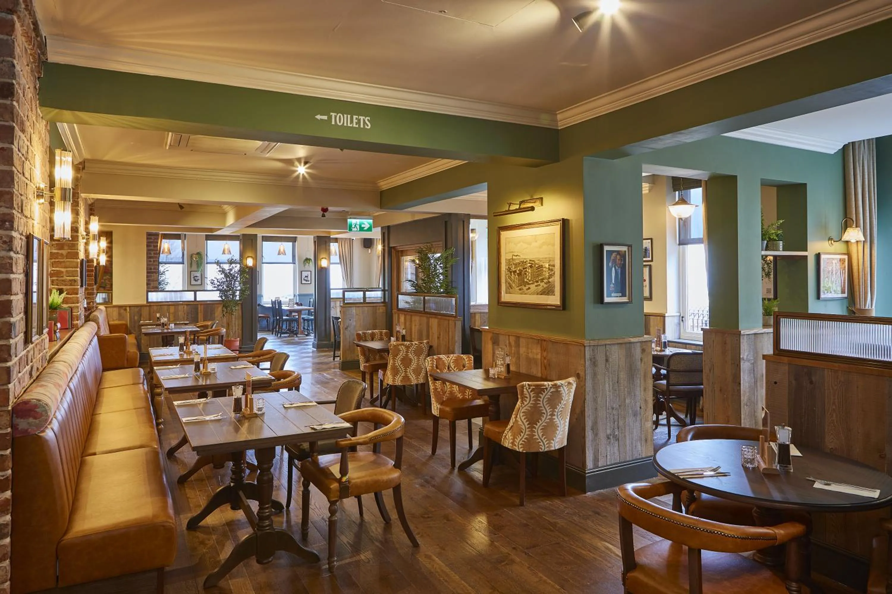 Restaurant/places to eat in Craigside Manor