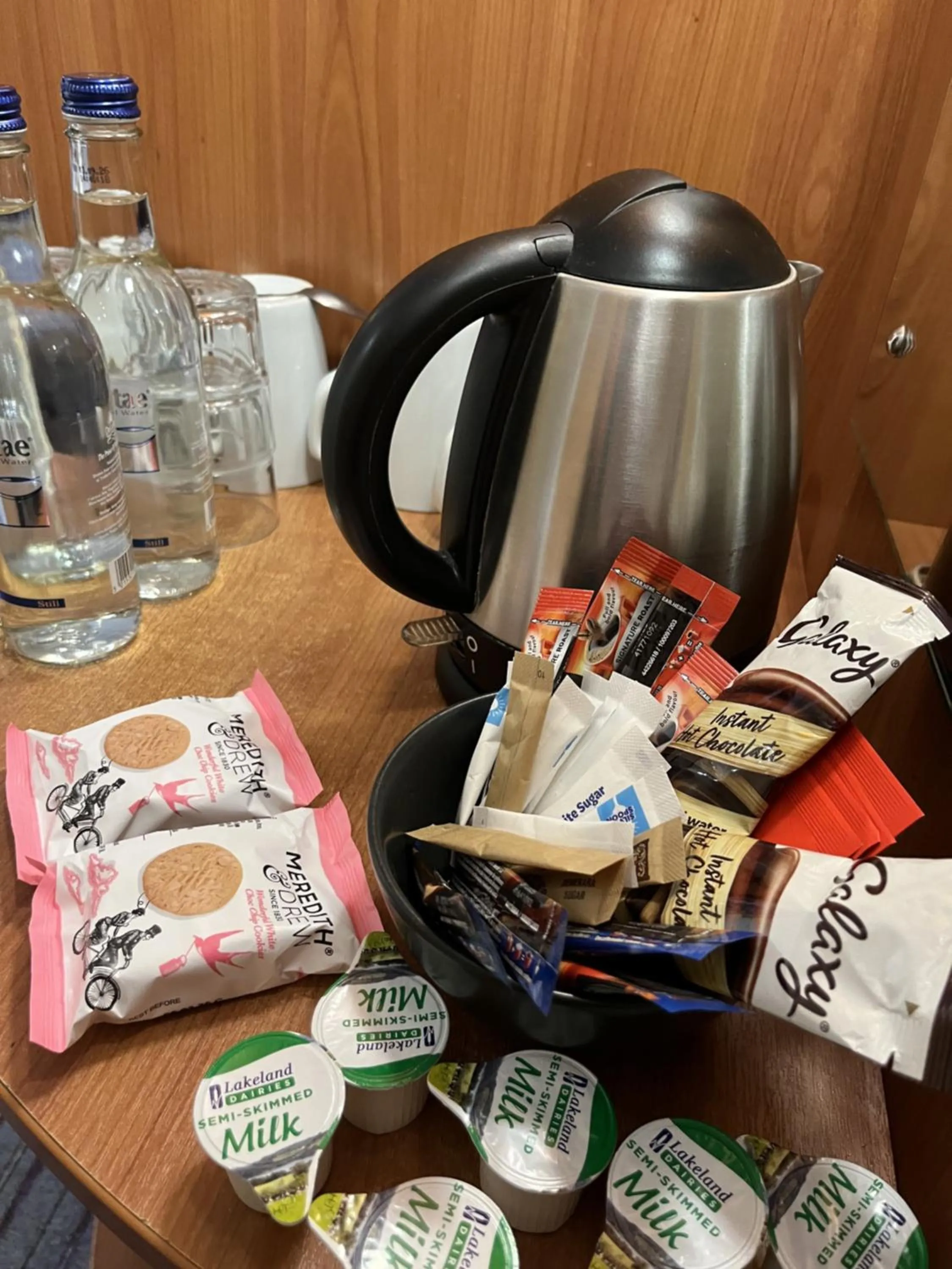 Coffee/tea facilities in Craigside Manor