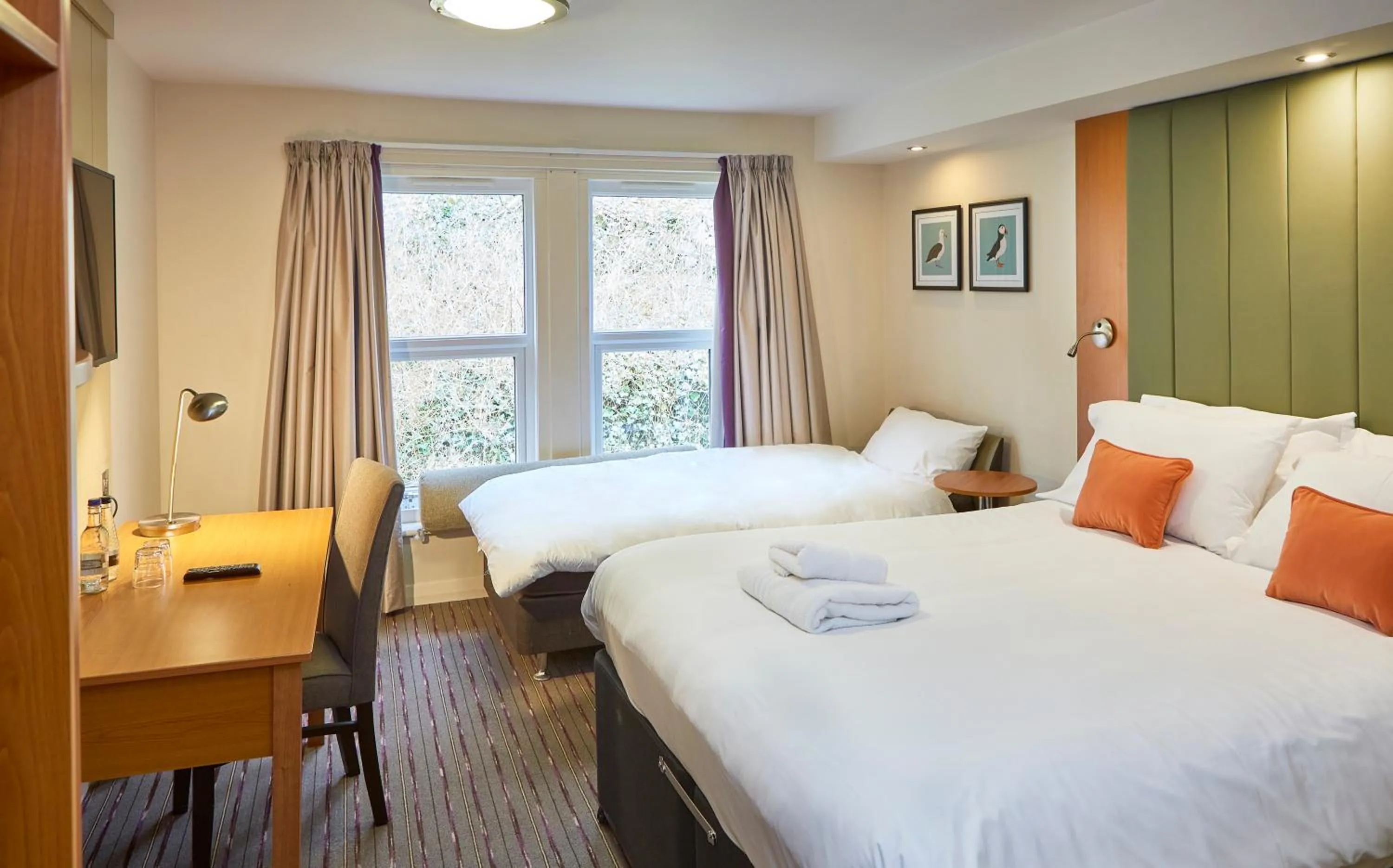 Bed in Craigside Manor