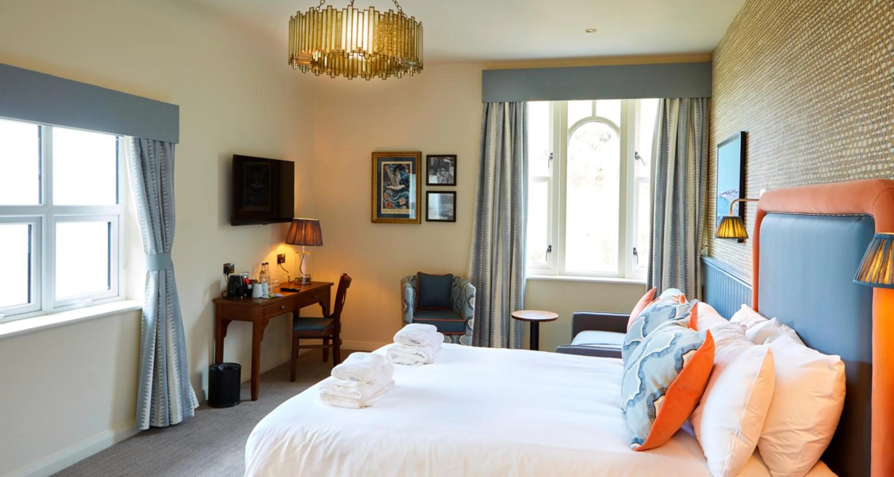 Bed in Craigside Manor