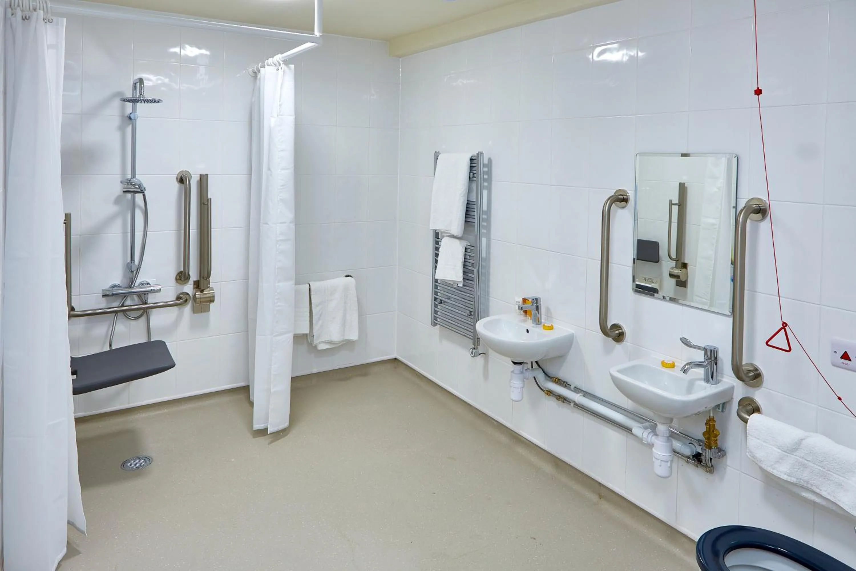 Bathroom in Craigside Manor