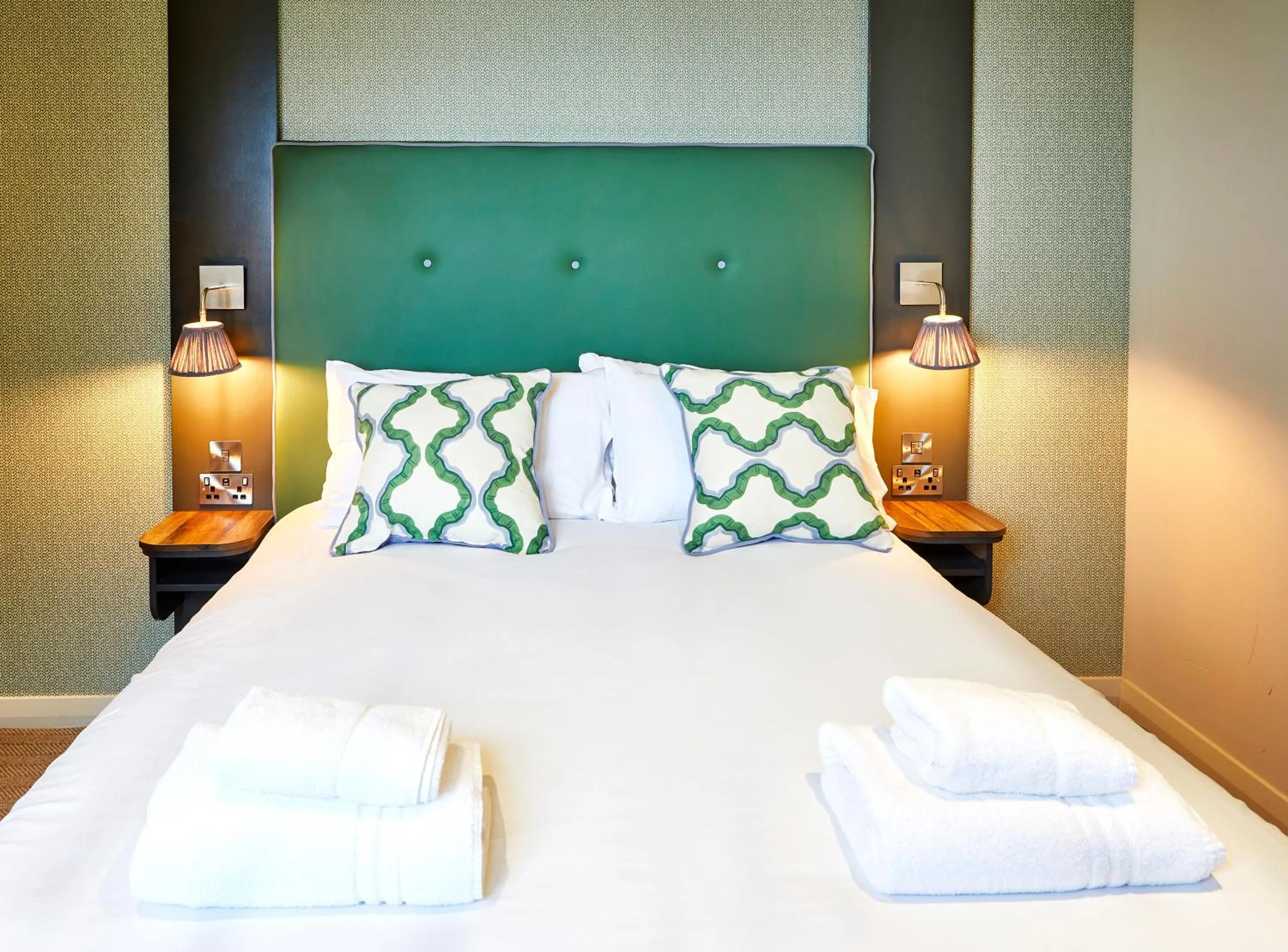 Bed in Craigside Manor