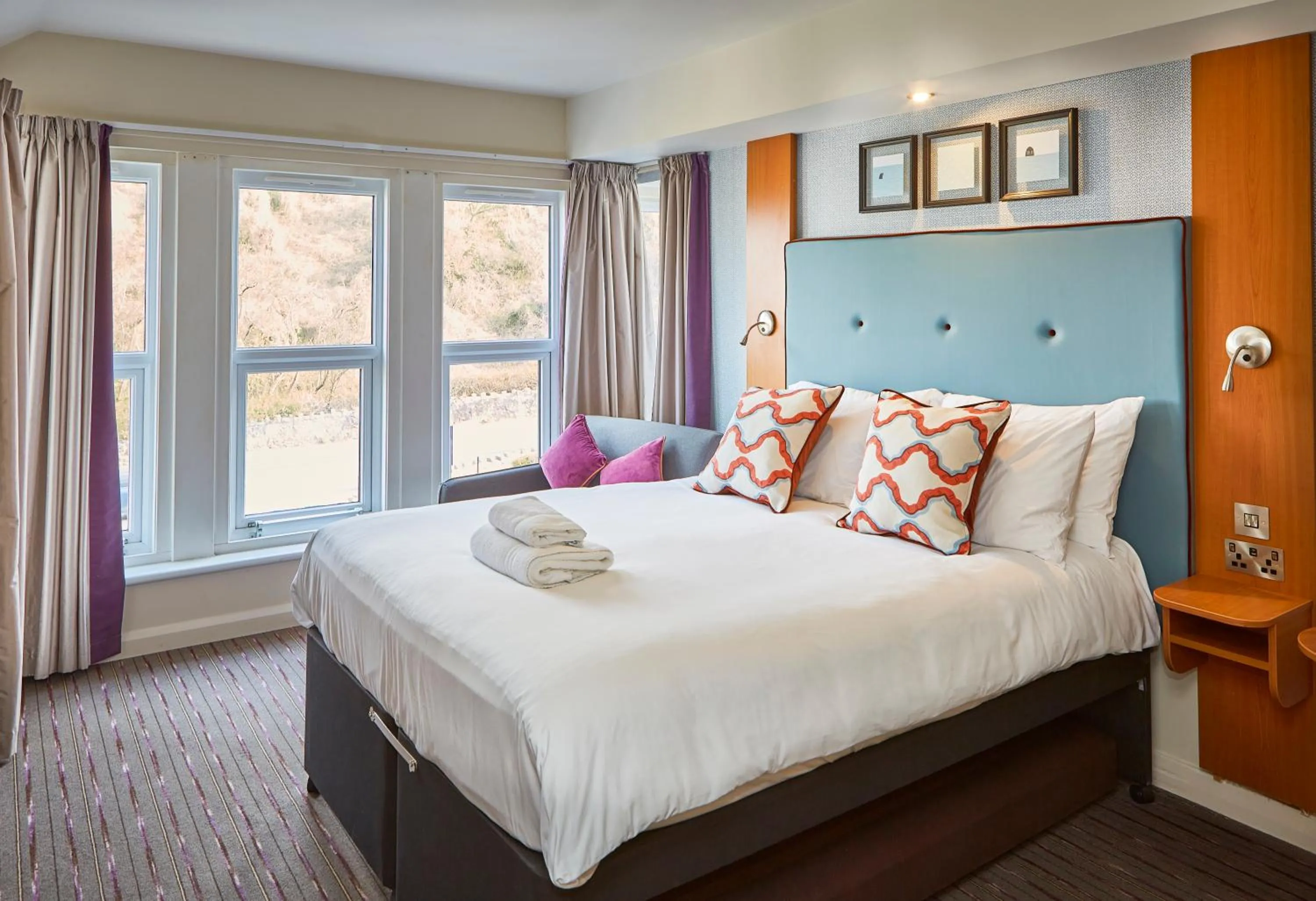 Bed in Craigside Manor