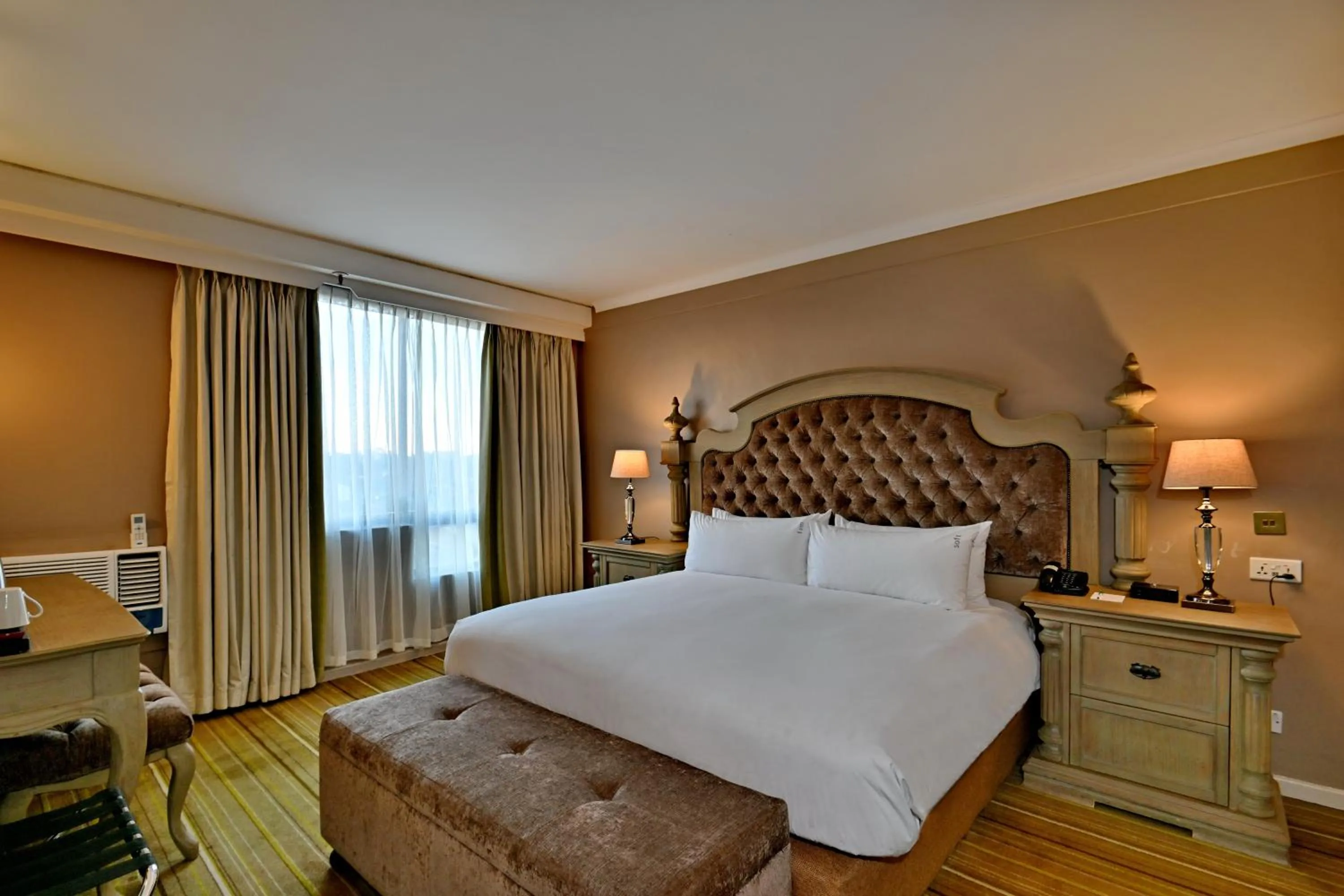 Bedroom in Holiday Inn - Harare by IHG