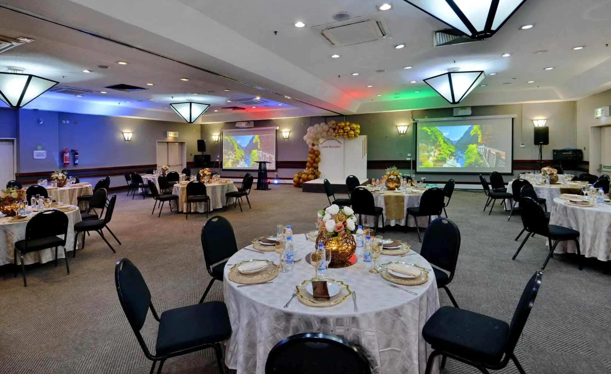 Meeting/conference room in Holiday Inn - Harare by IHG