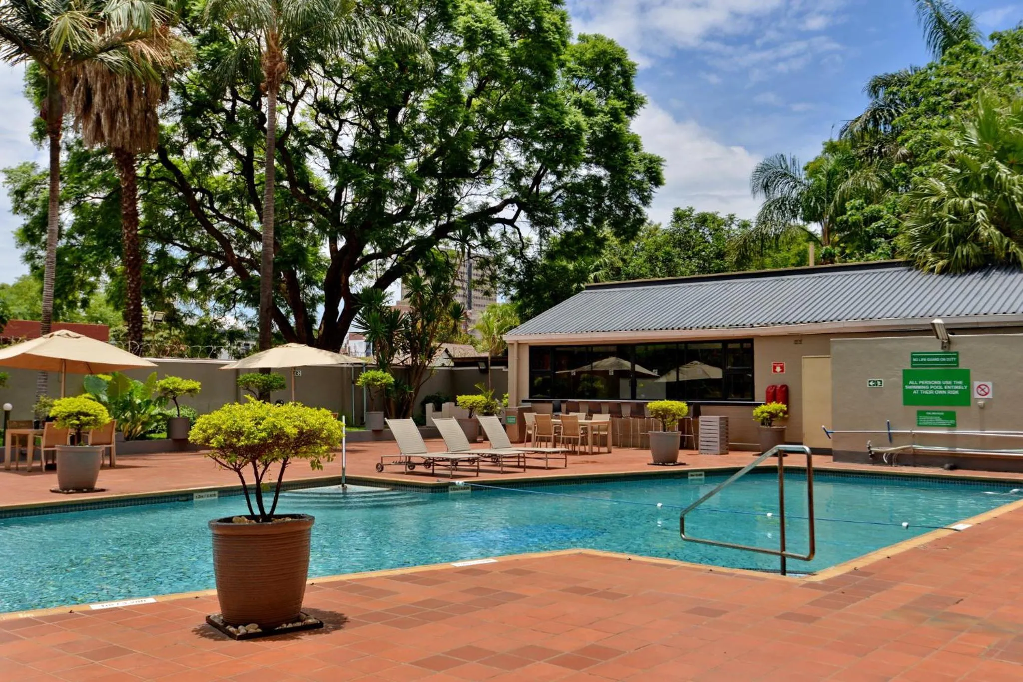Swimming pool in Holiday Inn - Harare by IHG