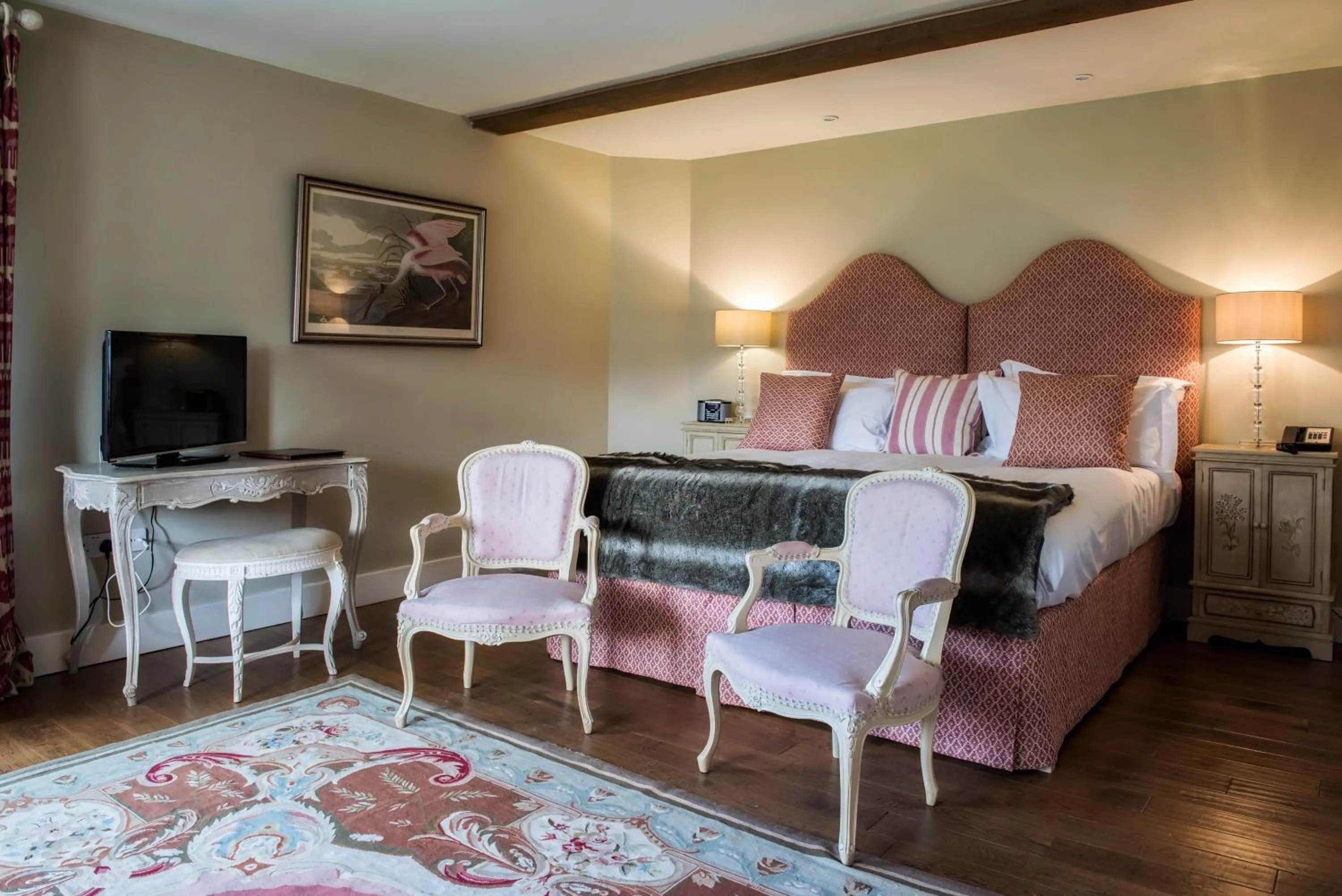 Bedroom, Bed in The Howard Arms