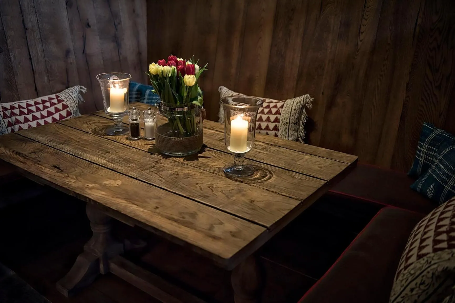 Restaurant/places to eat in The Howard Arms