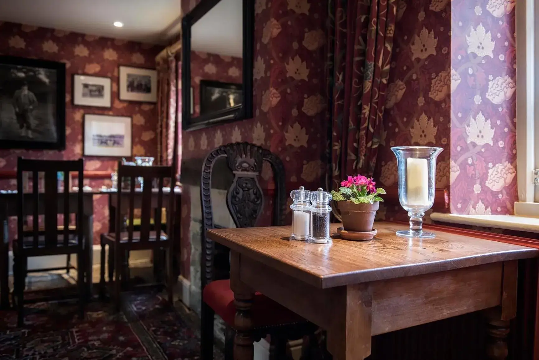 Restaurant/places to eat, Lounge/Bar in The Howard Arms