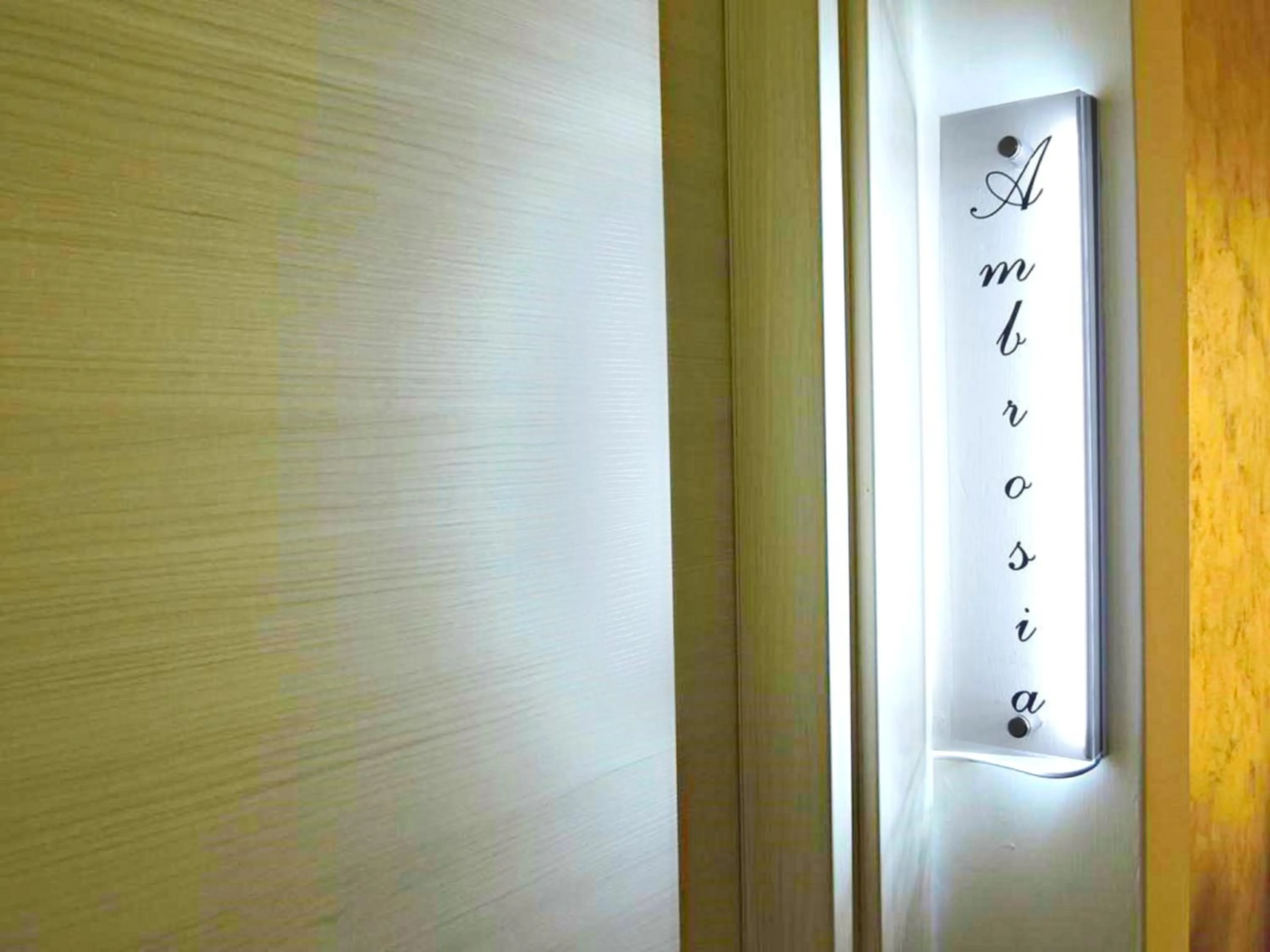 Logo/Certificate/Sign in B&B Le Ninfe