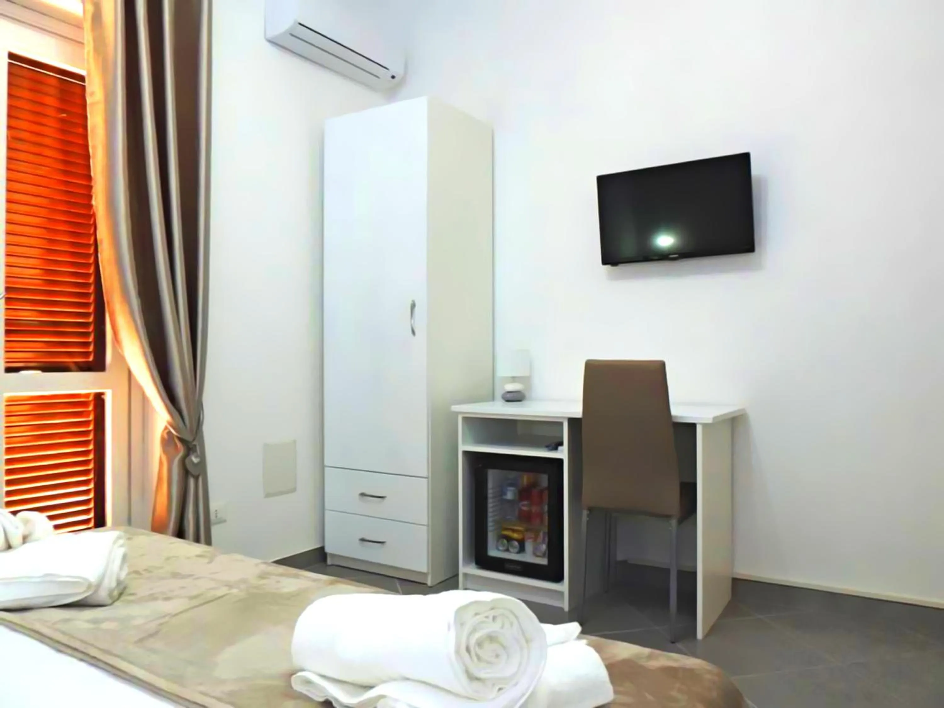 Photo of the whole room, Bed in B&B Le Ninfe