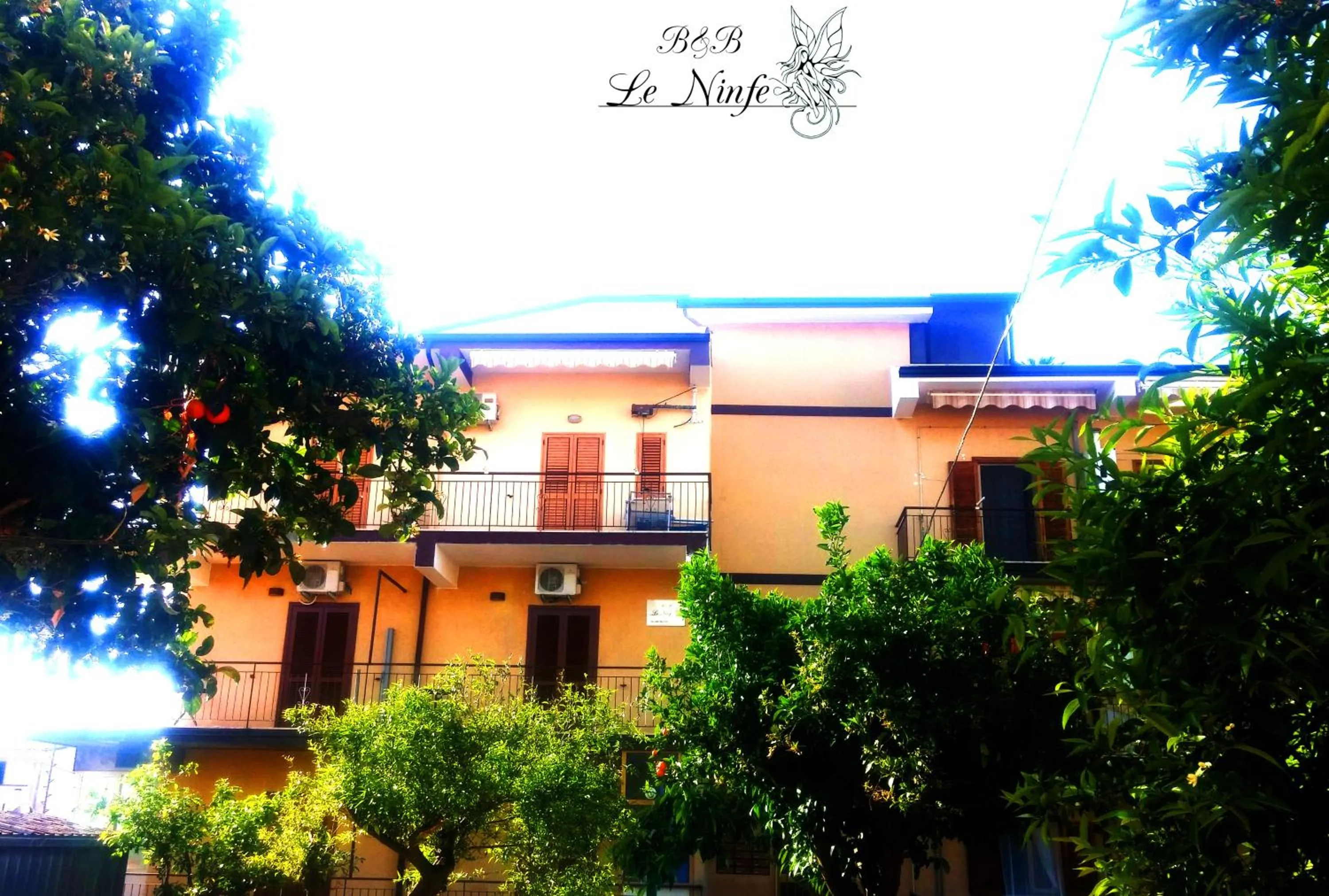 Facade/entrance in B&B Le Ninfe