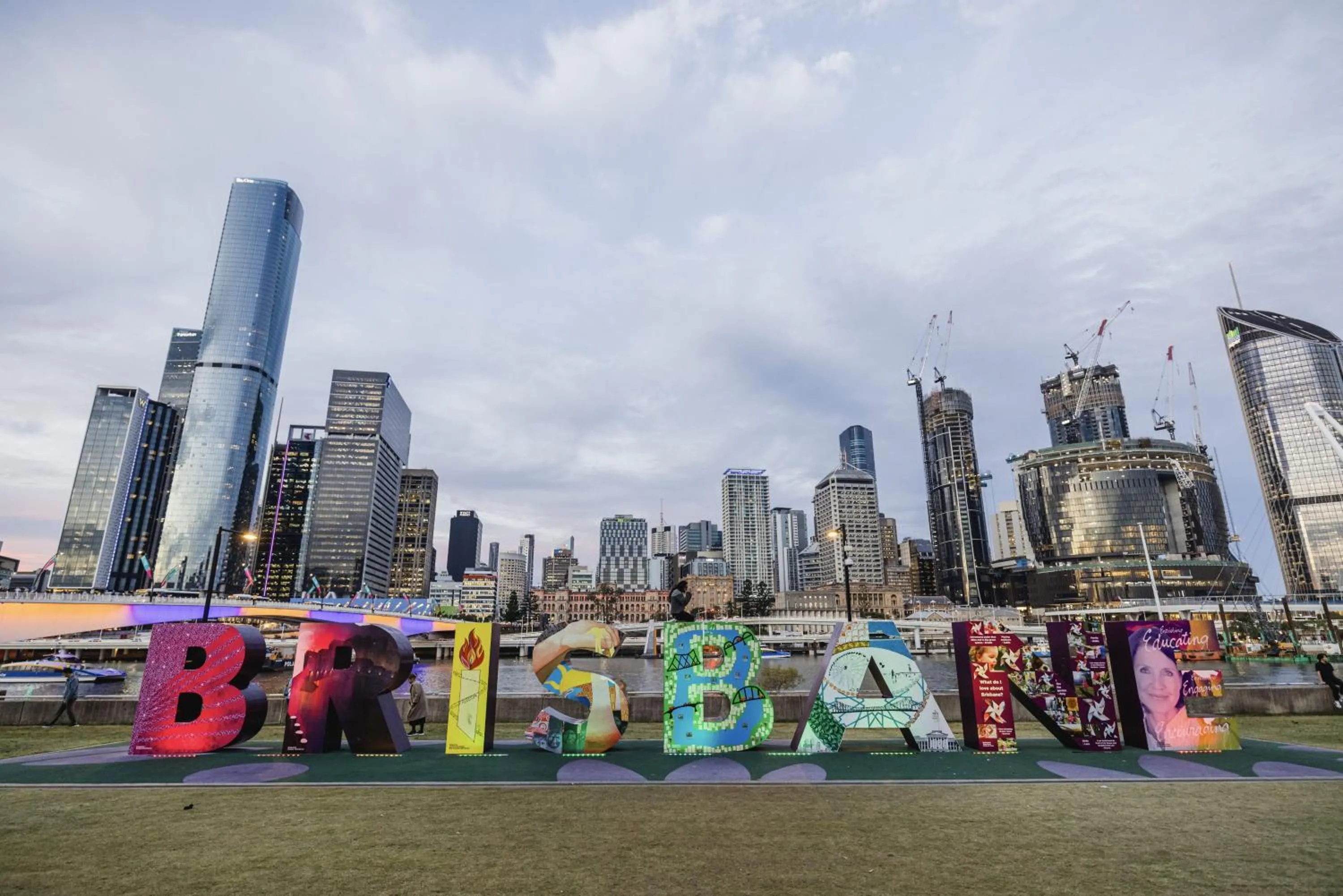 Area and facilities in Cosmo Apartment Hotel