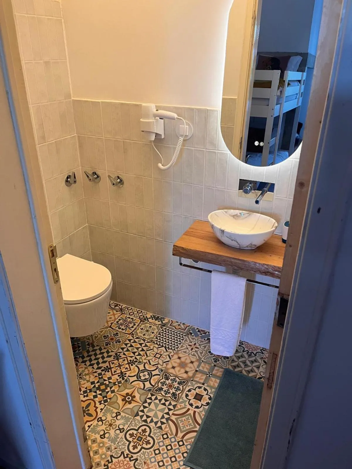 Toilet in Lisbon Chillout Hostel