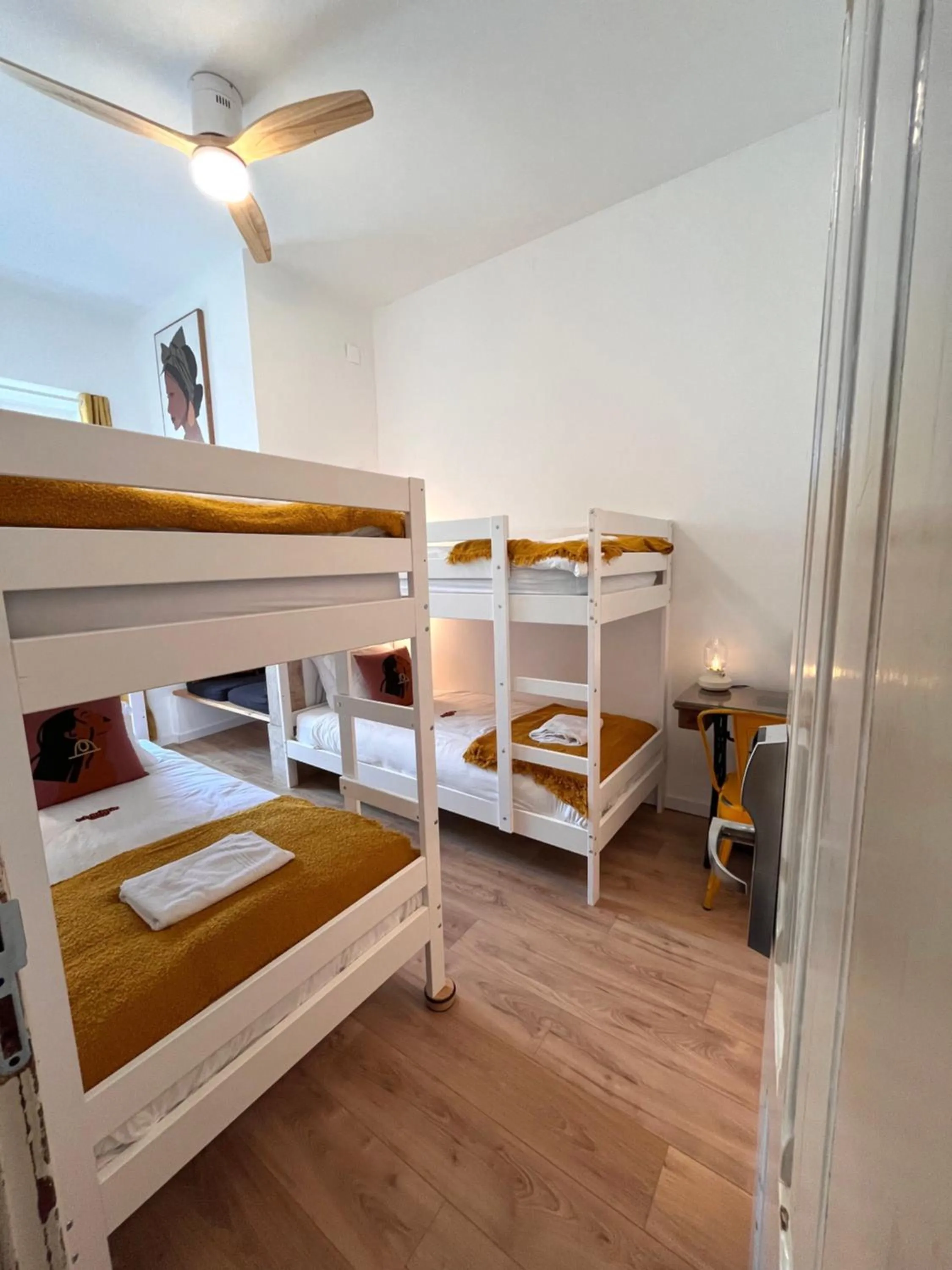 Bed in Lisbon Chillout Hostel