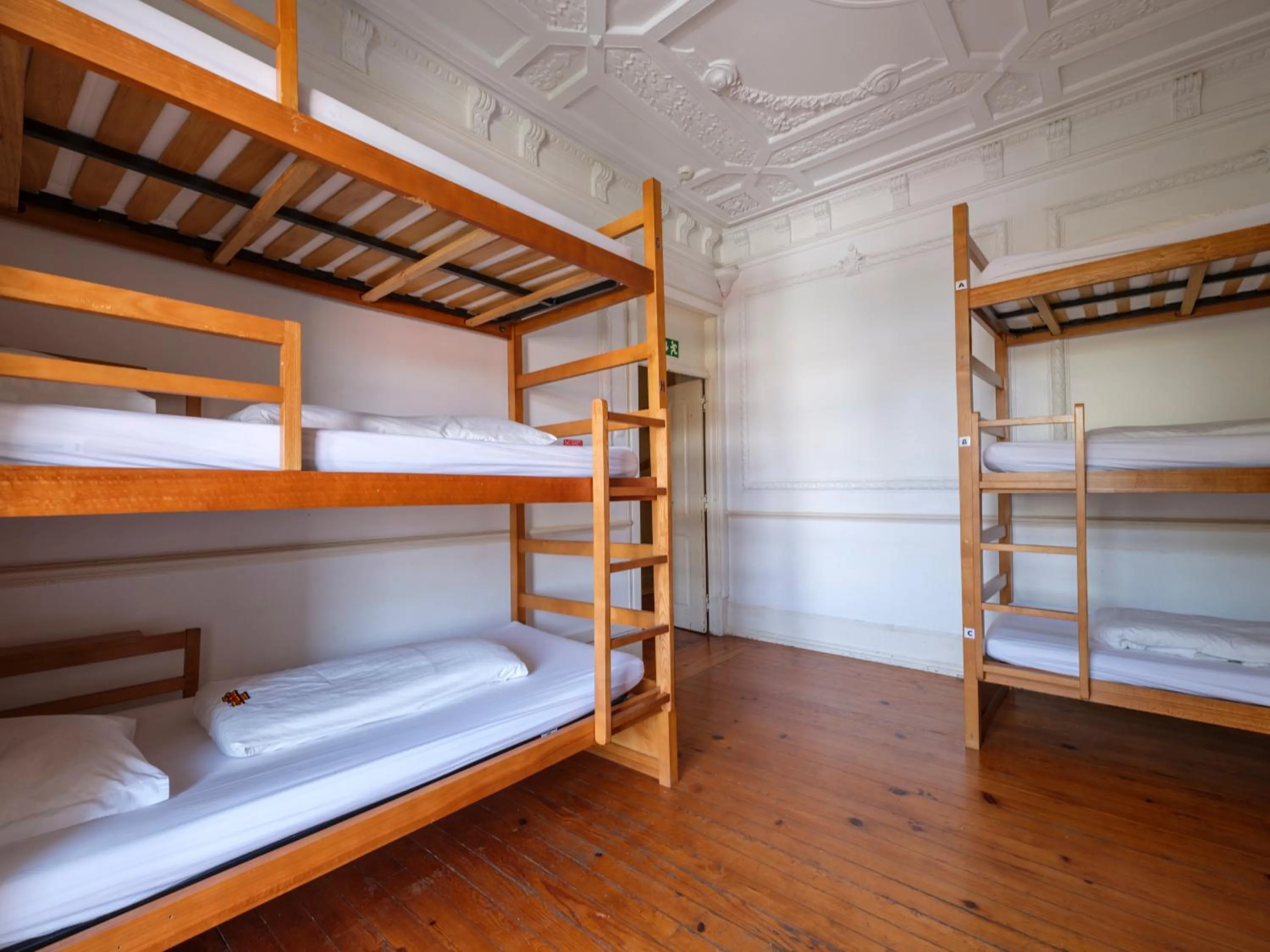 Bed in Lisbon Chillout Hostel