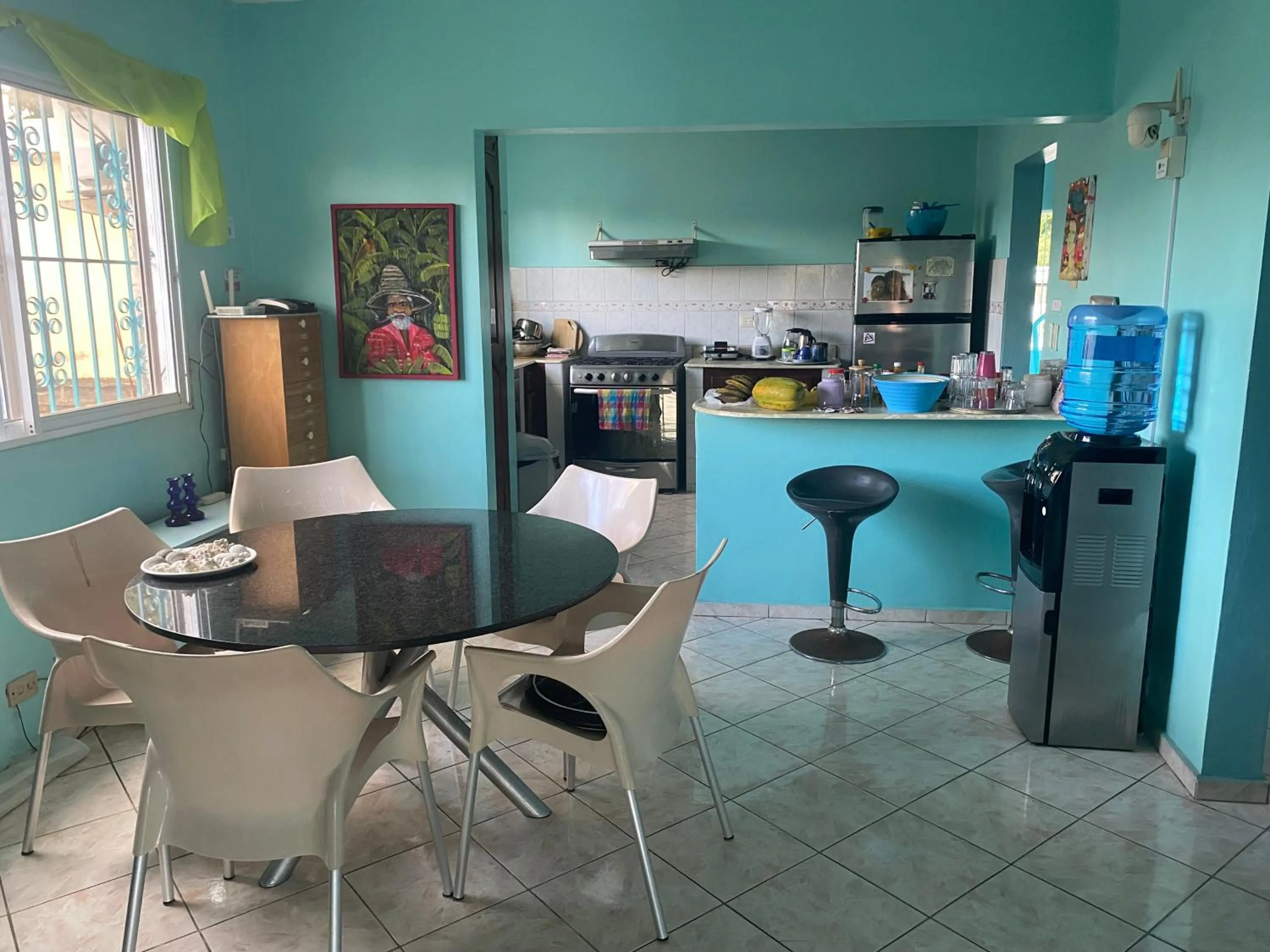 Communal kitchen in Casa Azul - Apartment