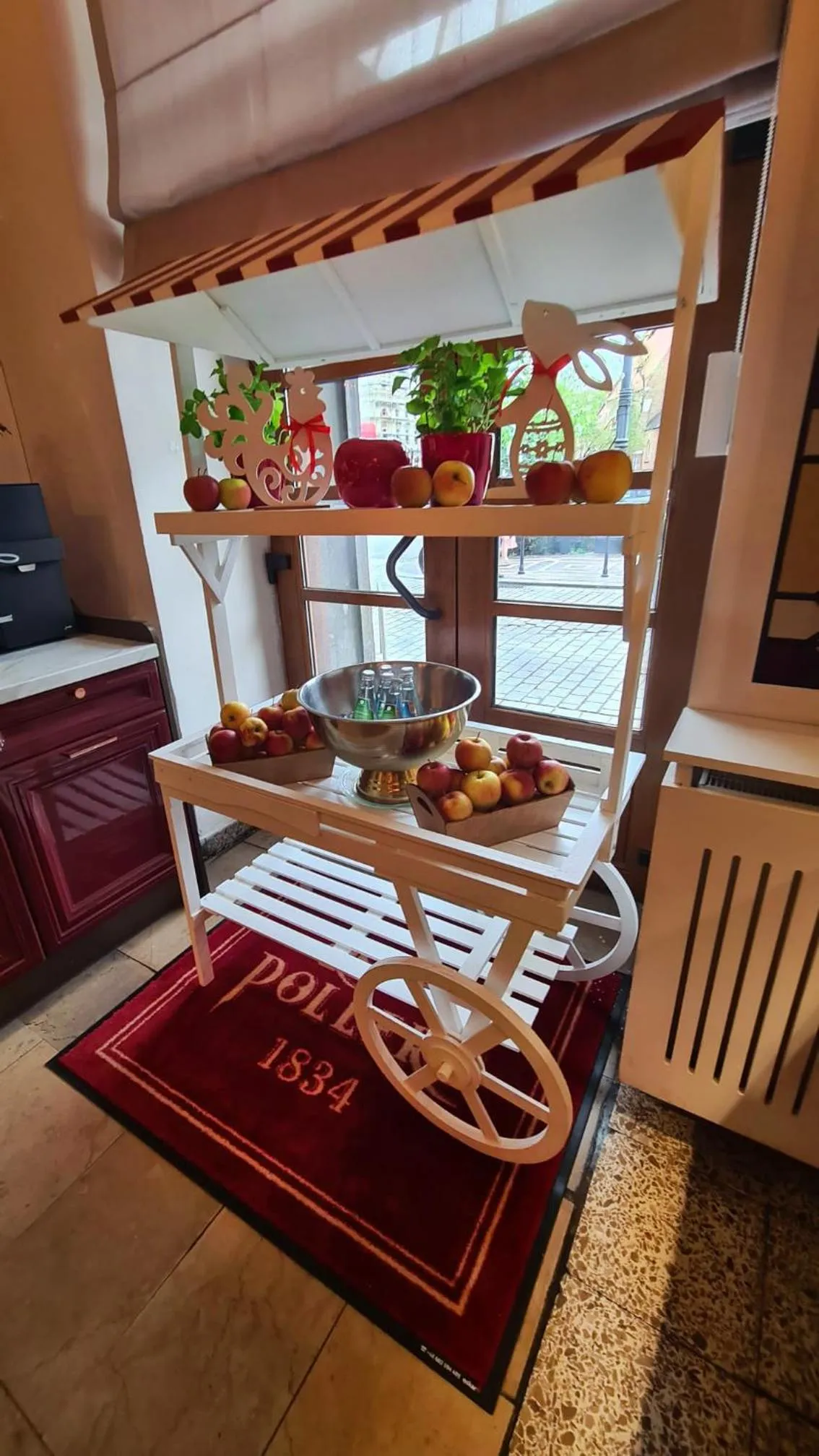 Breakfast in Pollera