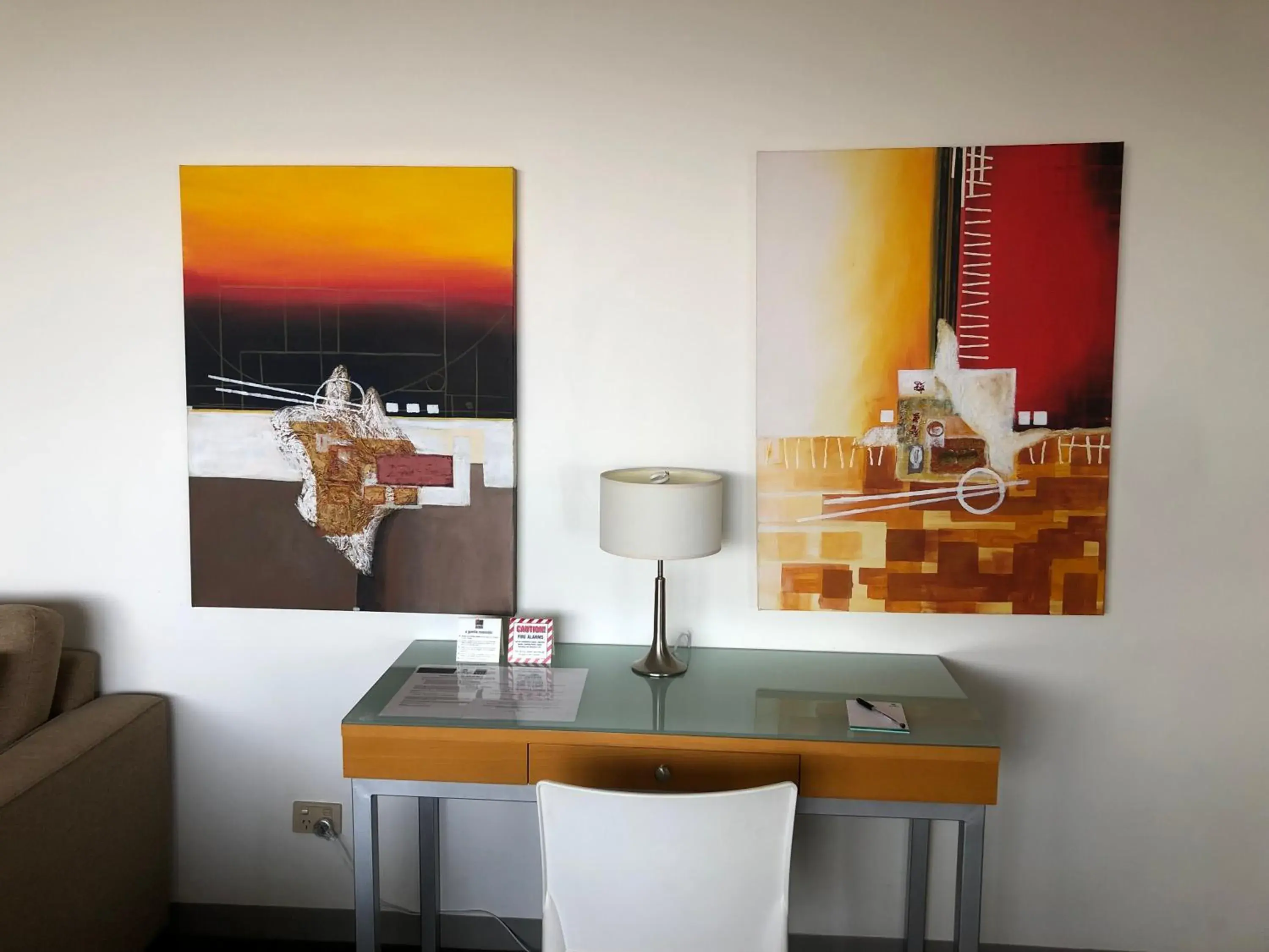 Living room in Hillcrest Apartment Hotel (formerly Central Hillcrest Apartments) Living room in Hillcrest Apartment Hotel (formerly Central Hillcrest Apartments)