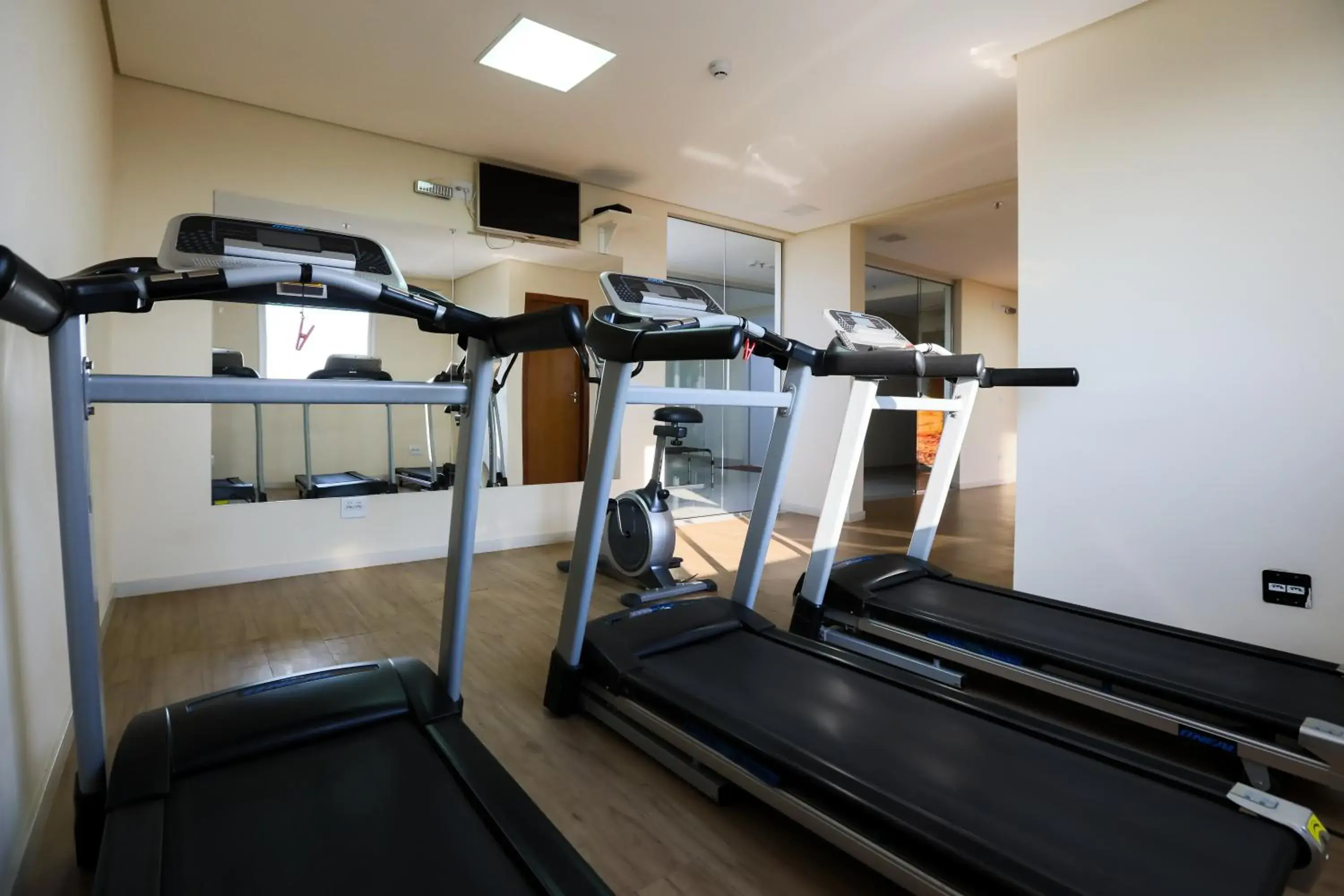 Fitness centre/facilities in Hotel Amsterdam Montes Claros Fitness centre/facilities in Hotel Amsterdam Montes Claros