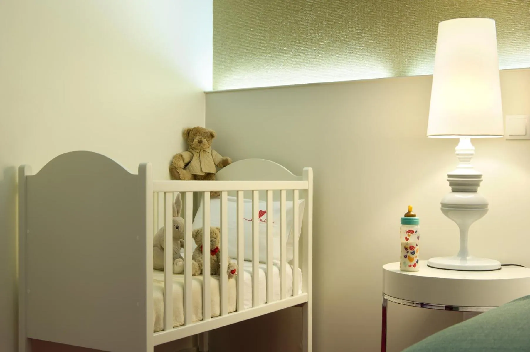 Photo of the whole room in Hotel Lagoa dos Pastorinhos