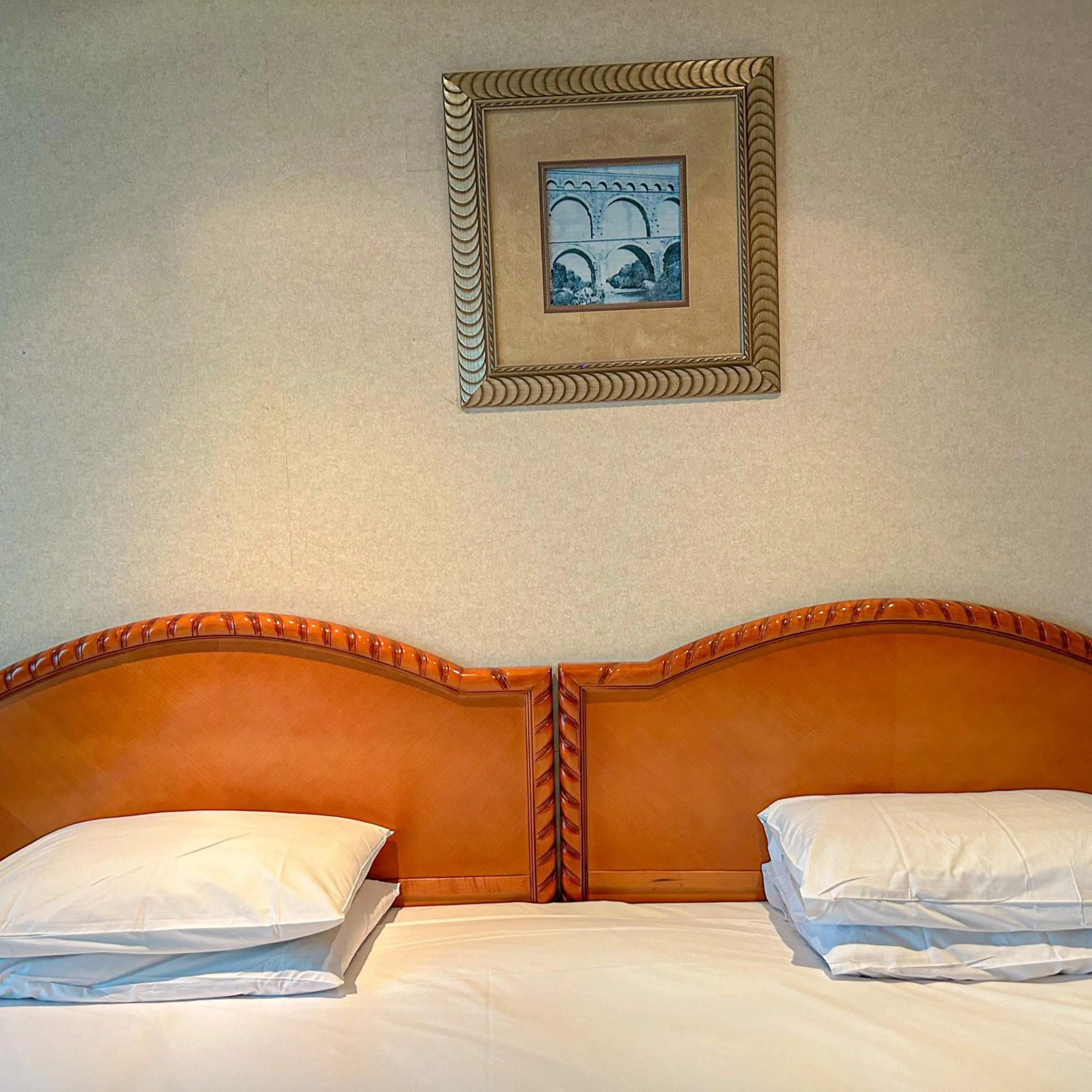 Bed in Jeju Oriental Hotel & Casino