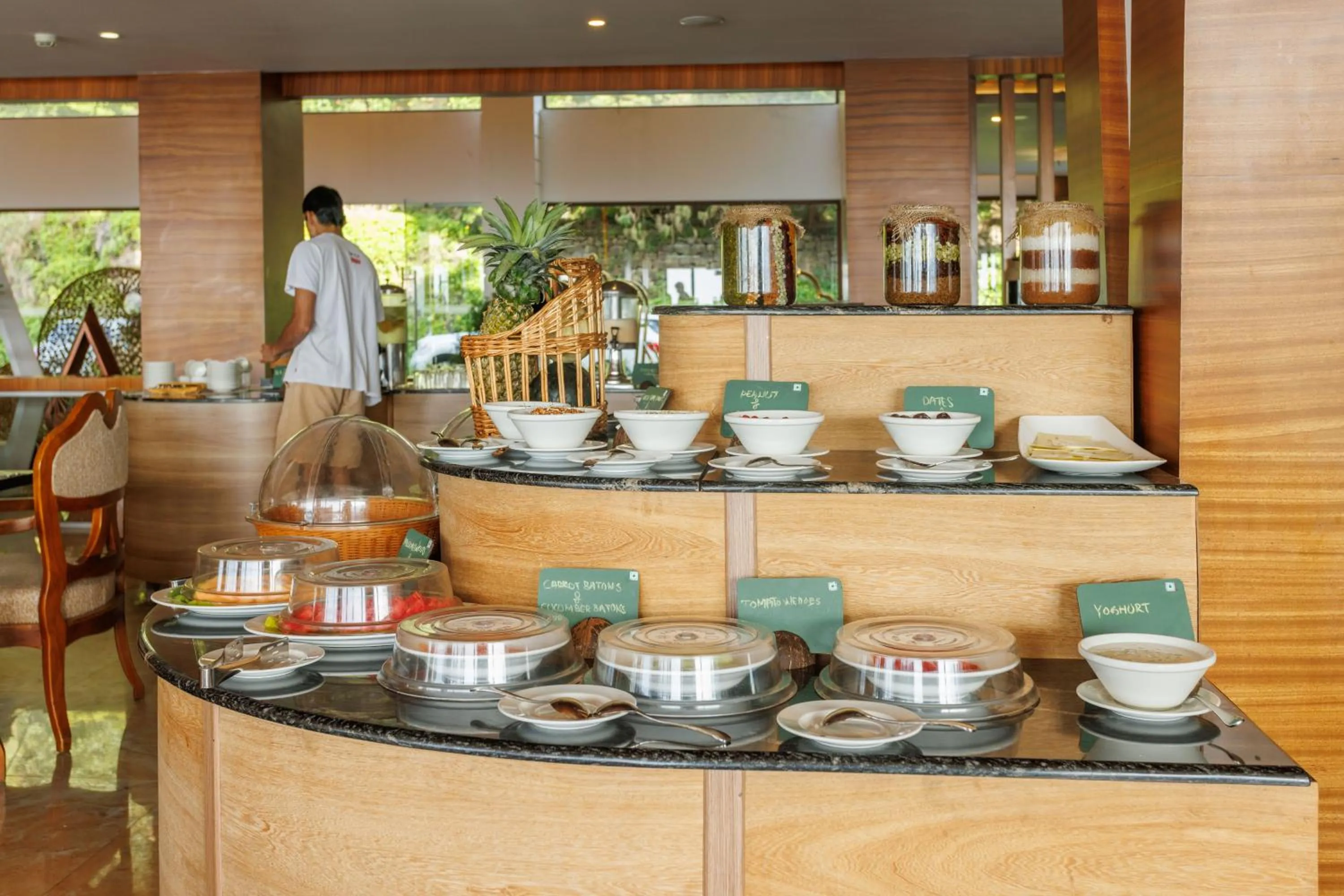 Restaurant/places to eat in Amber Dale Luxury Hotel & Spa, Munnar