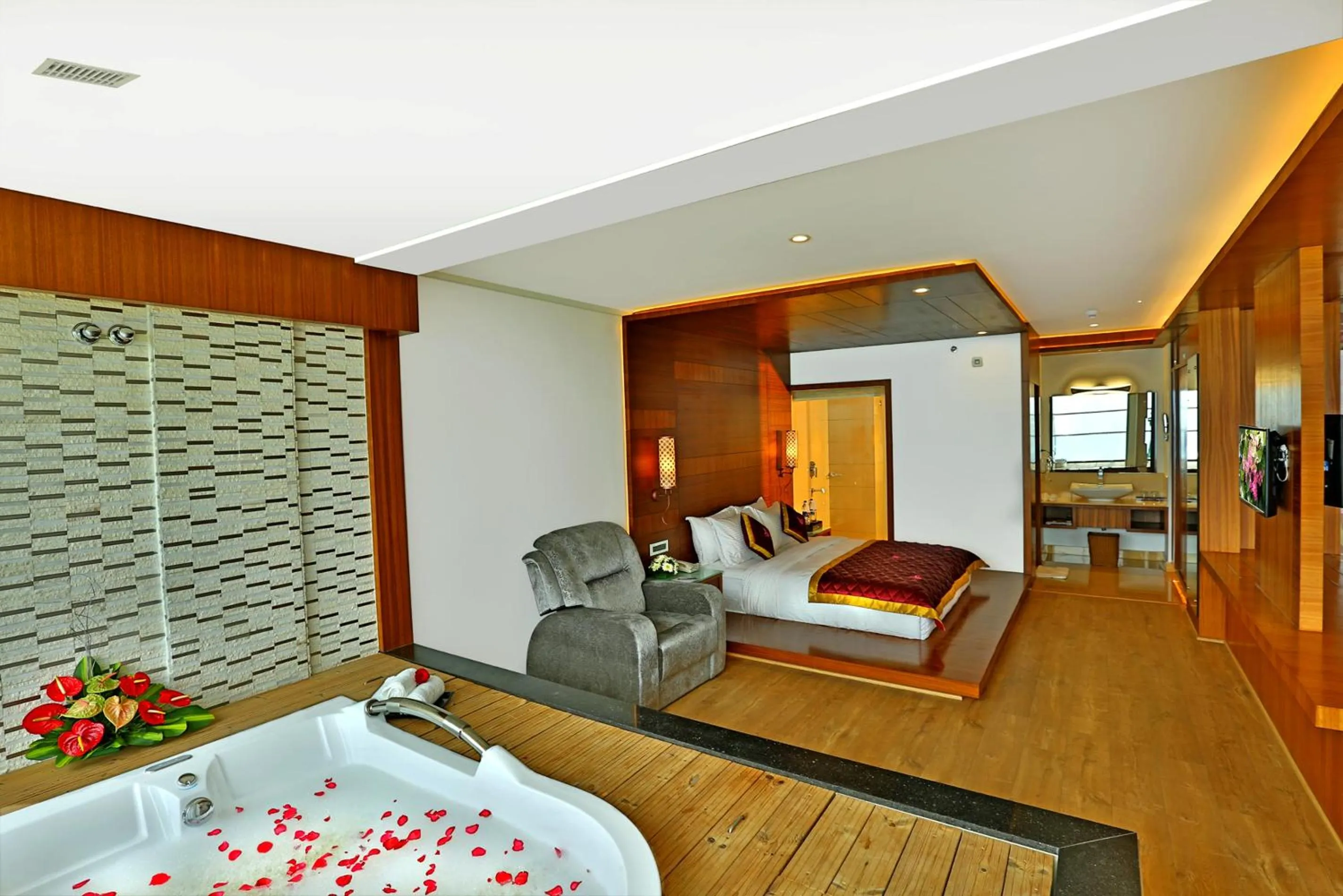 Photo of the whole room in Amber Dale Luxury Hotel & Spa, Munnar