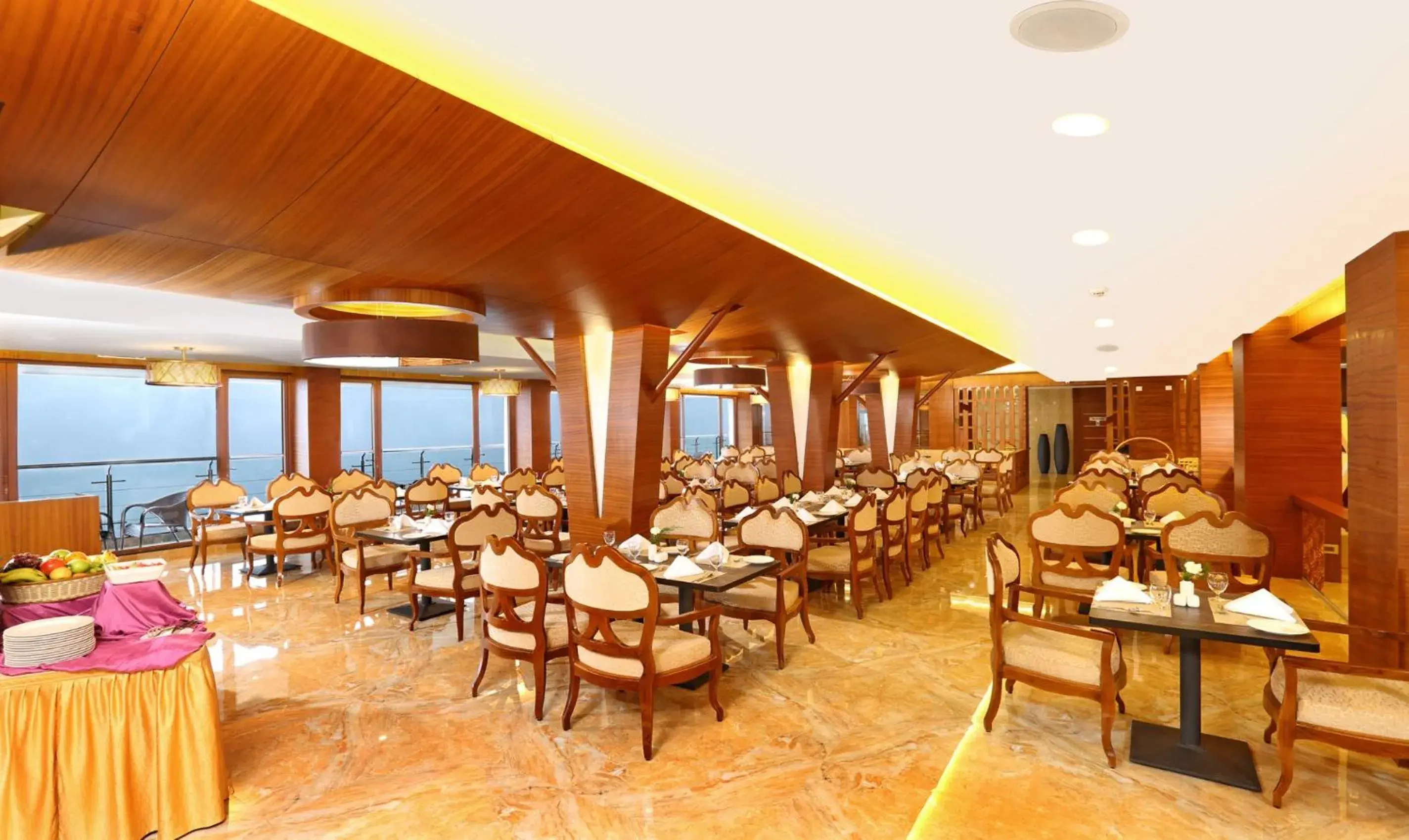 Restaurant/places to eat in Amber Dale Luxury Hotel & Spa, Munnar Restaurant/places to eat in Amber Dale Luxury Hotel & Spa, Munnar