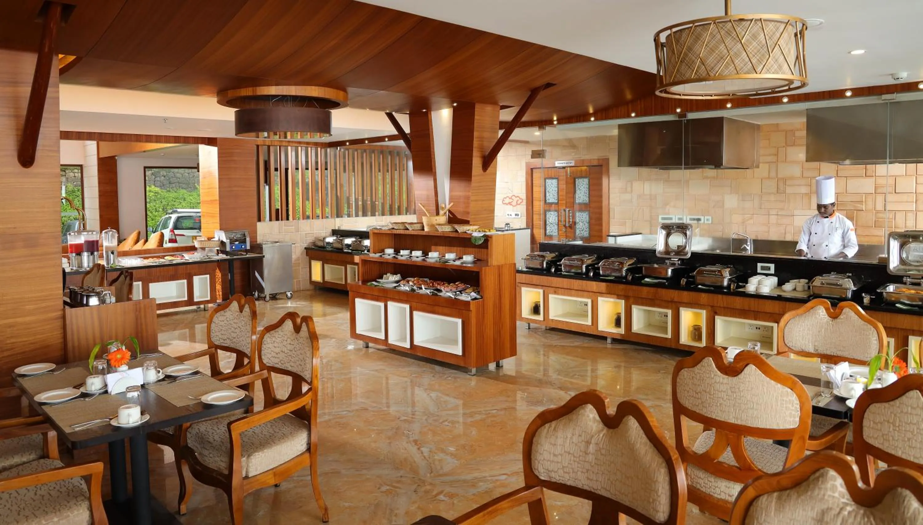 Restaurant/places to eat in Amber Dale Luxury Hotel & Spa, Munnar