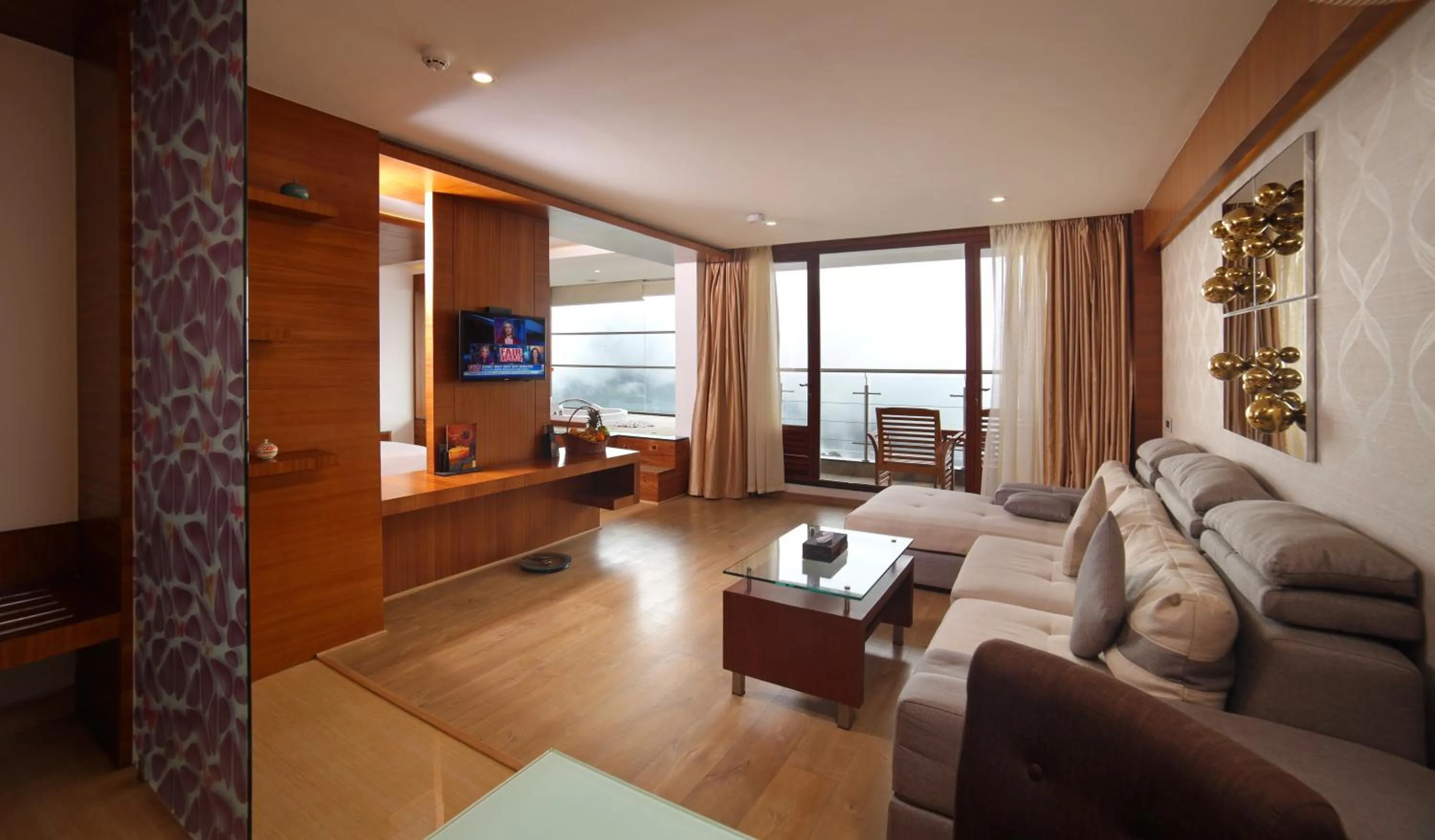 Living room in Amber Dale Luxury Hotel & Spa, Munnar