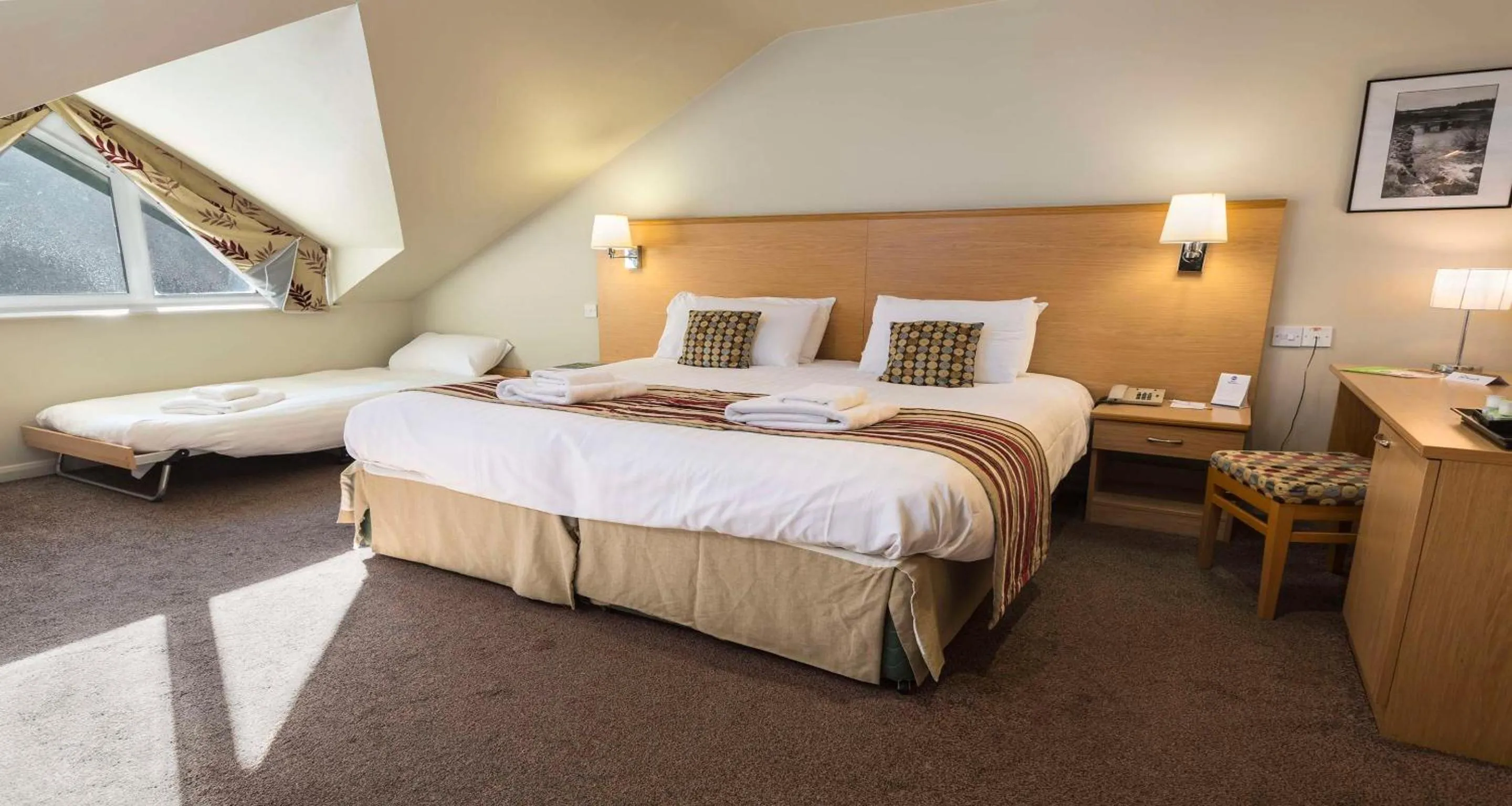 Bedroom, Bed in Best Western The Dartmouth Hotel, Golf & Spa