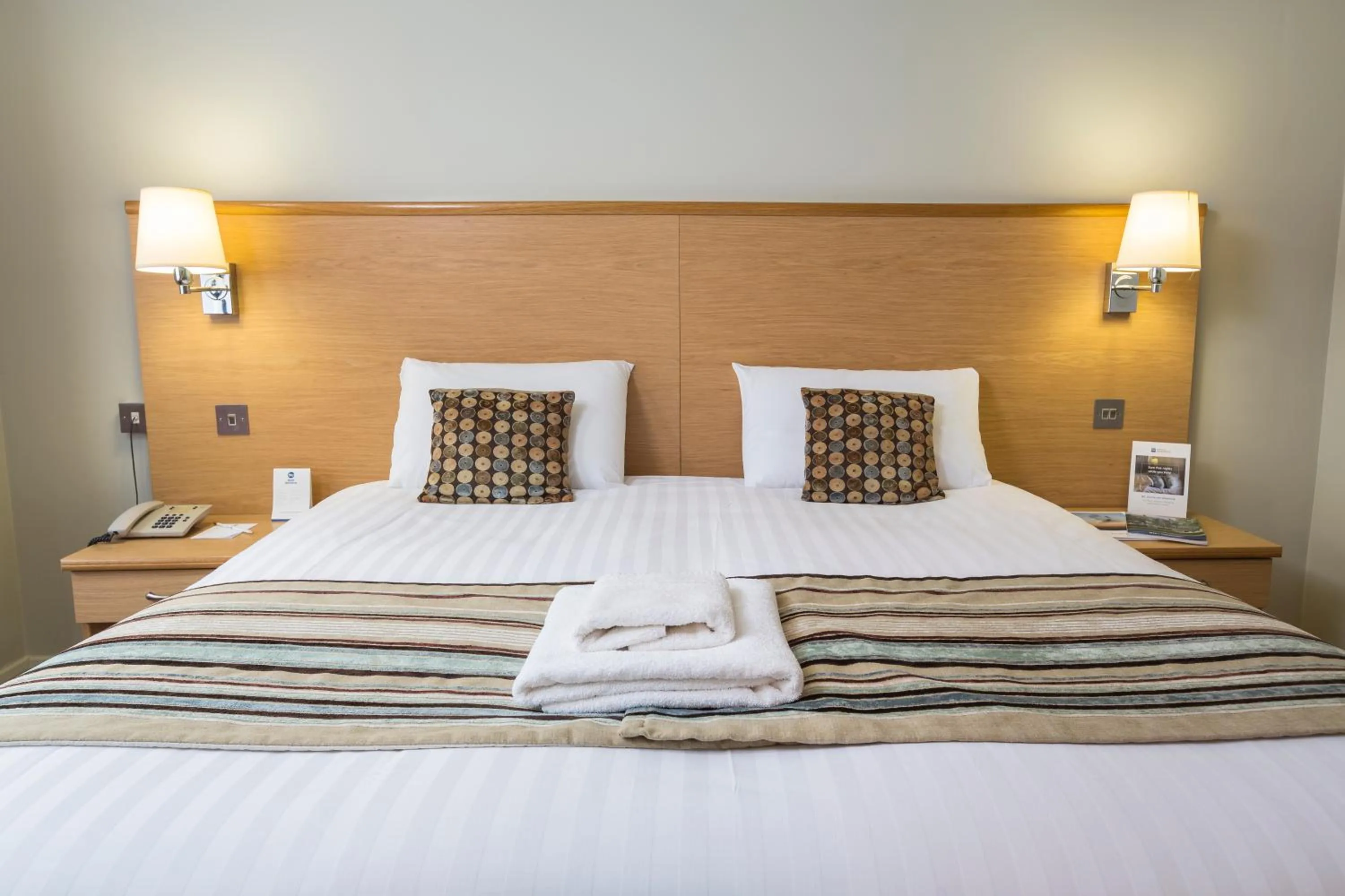 Bedroom, Bed in Best Western The Dartmouth Hotel, Golf & Spa