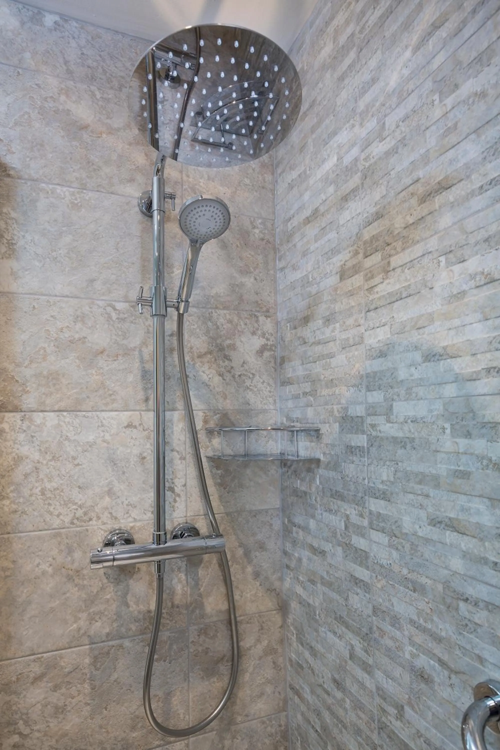 Bathroom in Best Western The Dartmouth Hotel, Golf & Spa