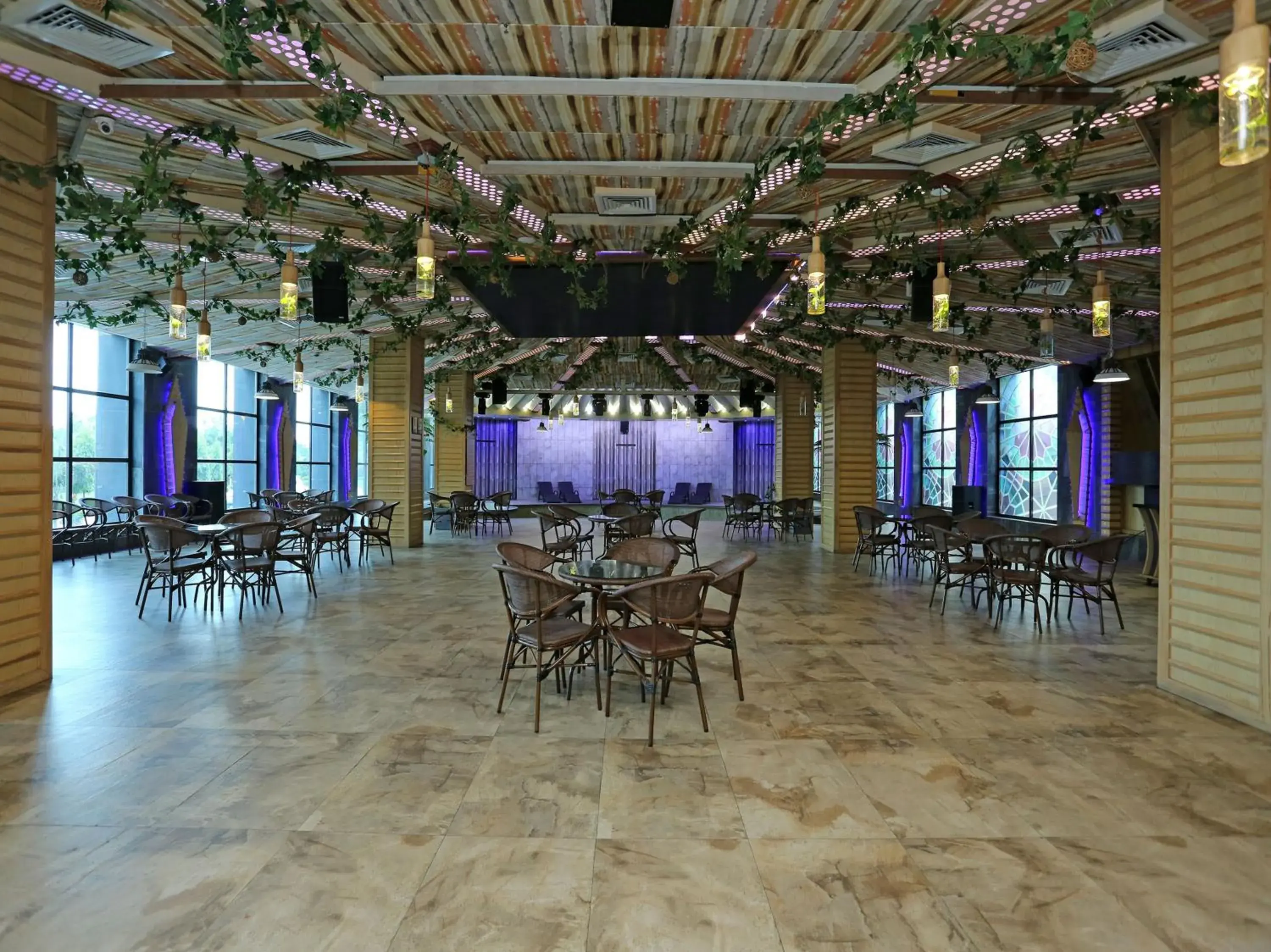 Restaurant/places to eat in Golden Blossom Imperial Resorts Restaurant/places to eat in Golden Blossom Imperial Resorts