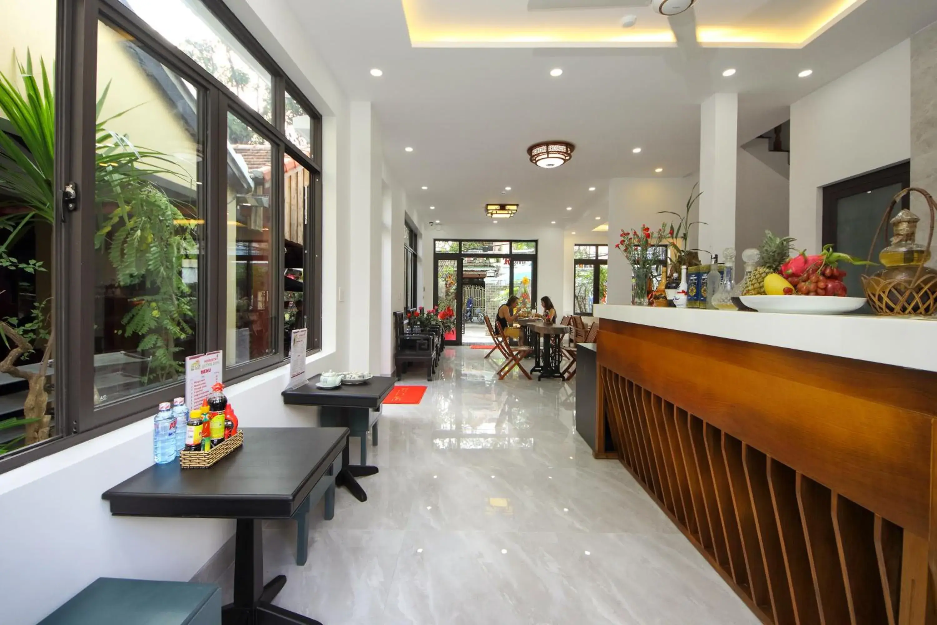 Restaurant/places to eat in Quynh Long Villa Restaurant/places to eat in Quynh Long Villa