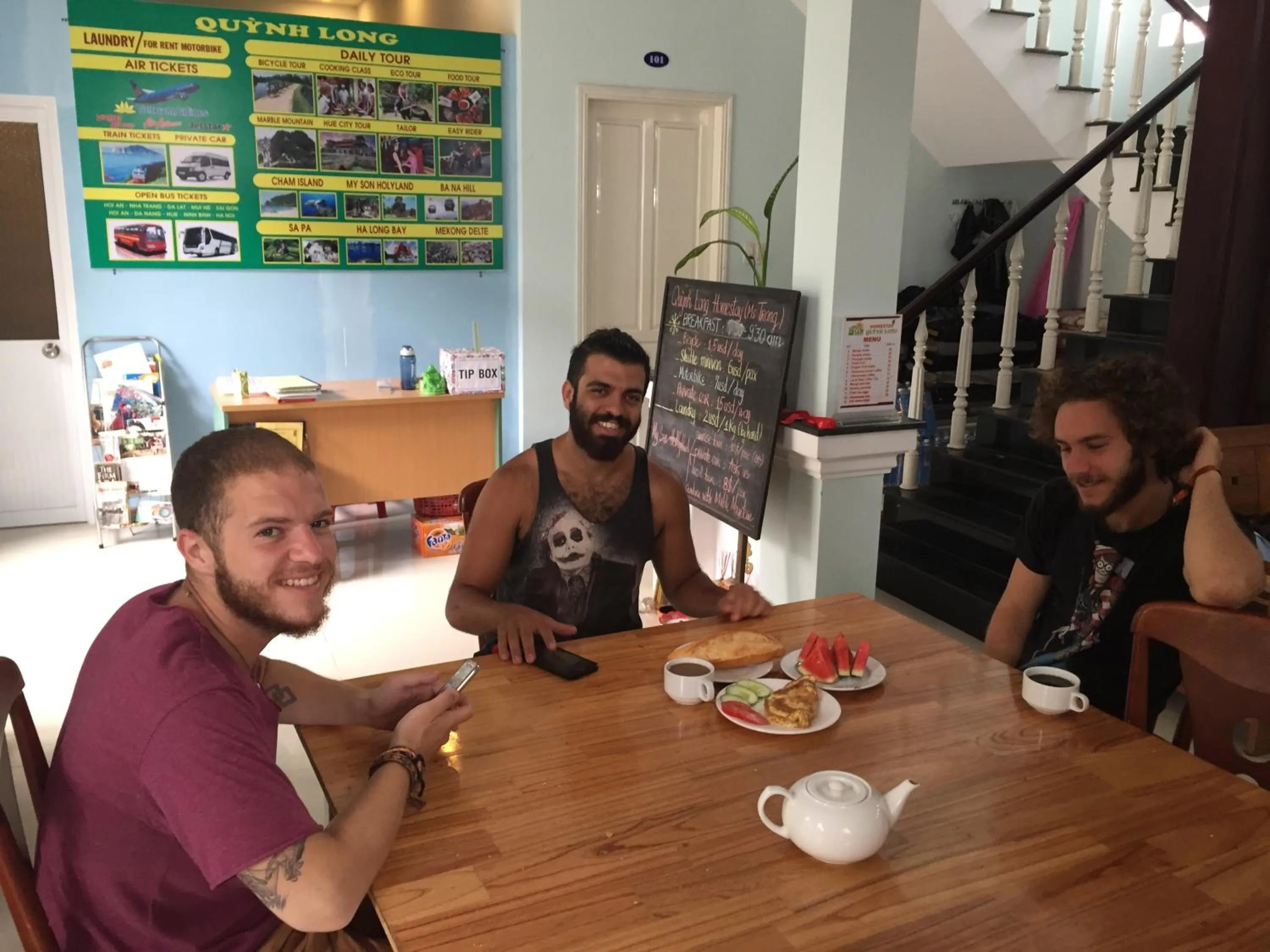 People in Quynh Long Villa