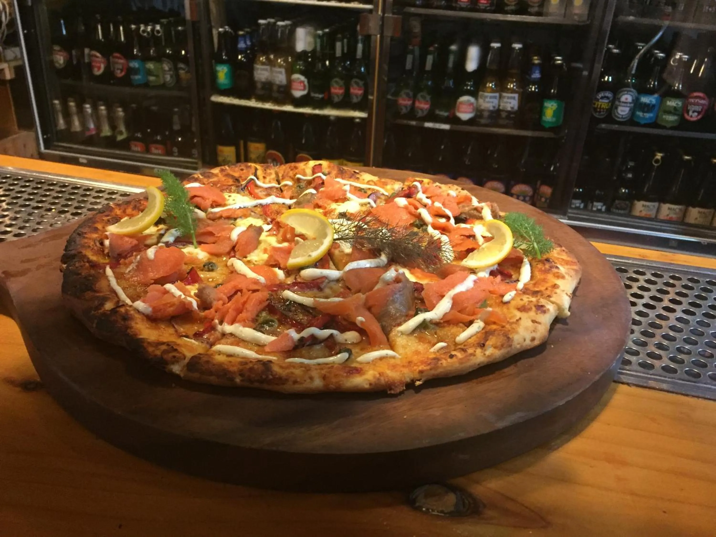 Restaurant/places to eat in Otematata's Best Dam Pub