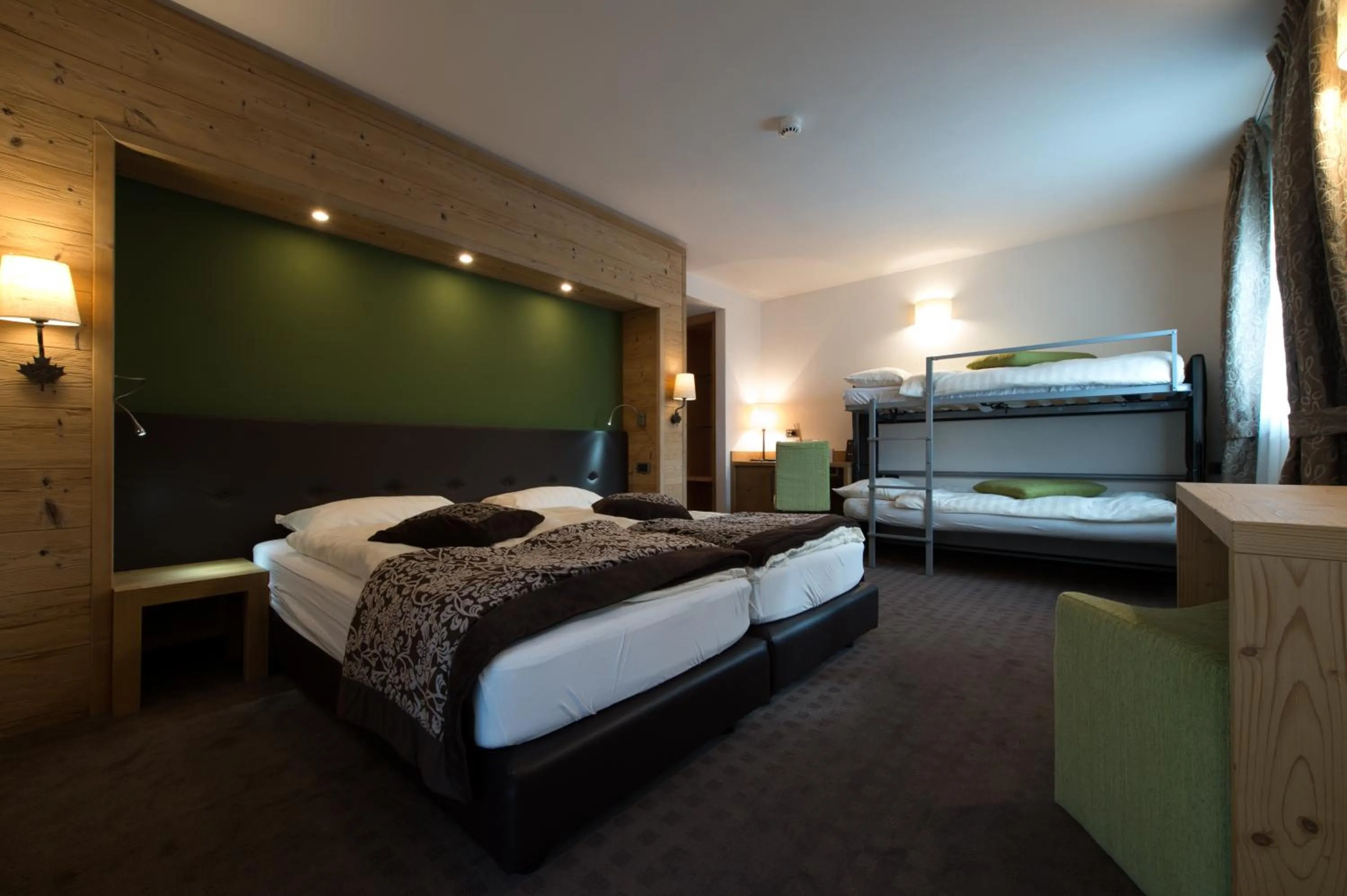 Photo of the whole room, Bed in Hotel Vedig