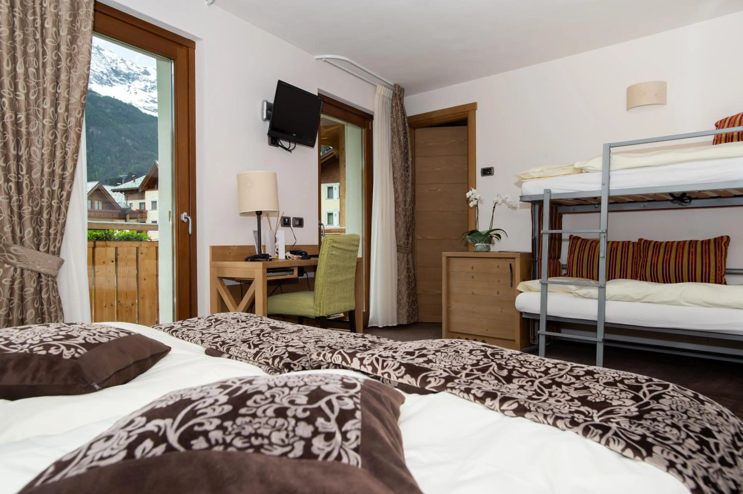 Photo of the whole room, Bed in Hotel Vedig