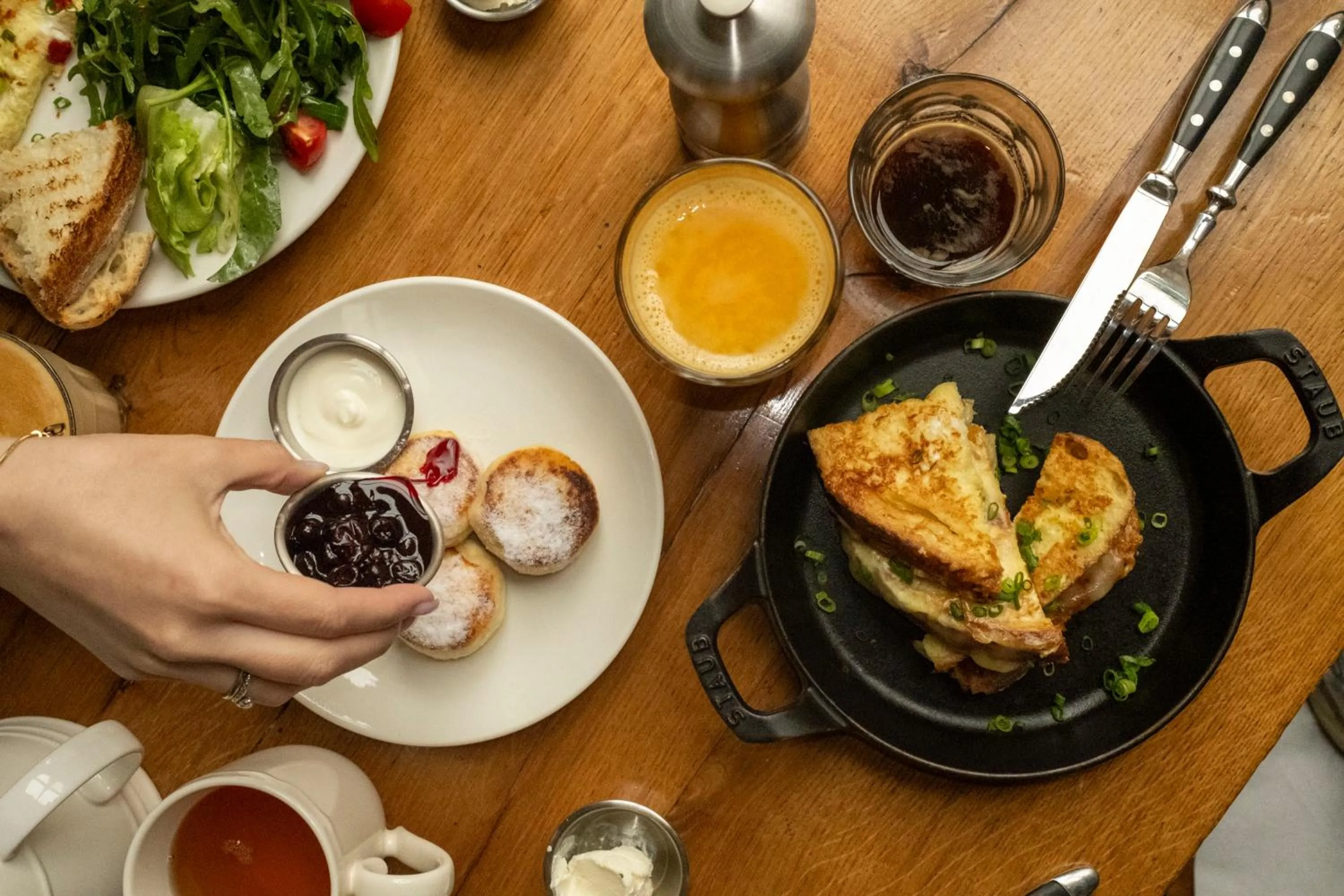 Food and drinks in Fabrika Hostel & Suites