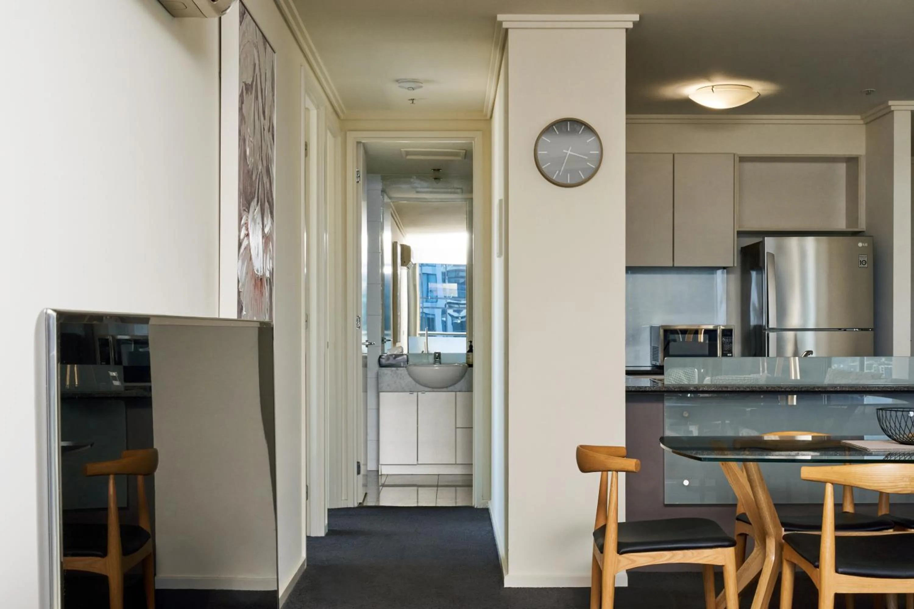 Dining area in Exclusive Stays - Sentinel