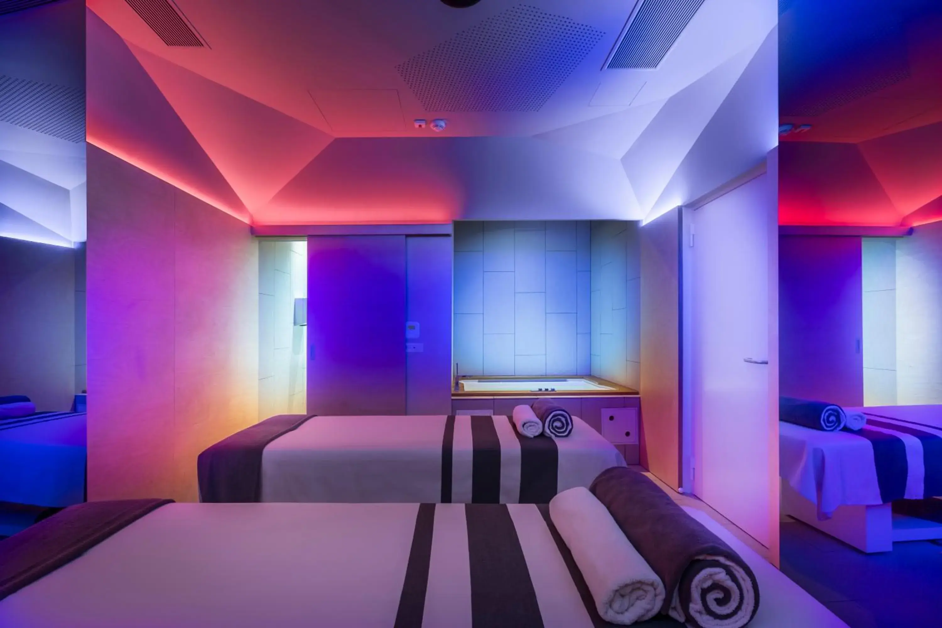 Massage, Bed in Maistra Select Family Hotel Amarin Massage, Bed in Maistra Select Family Hotel Amarin