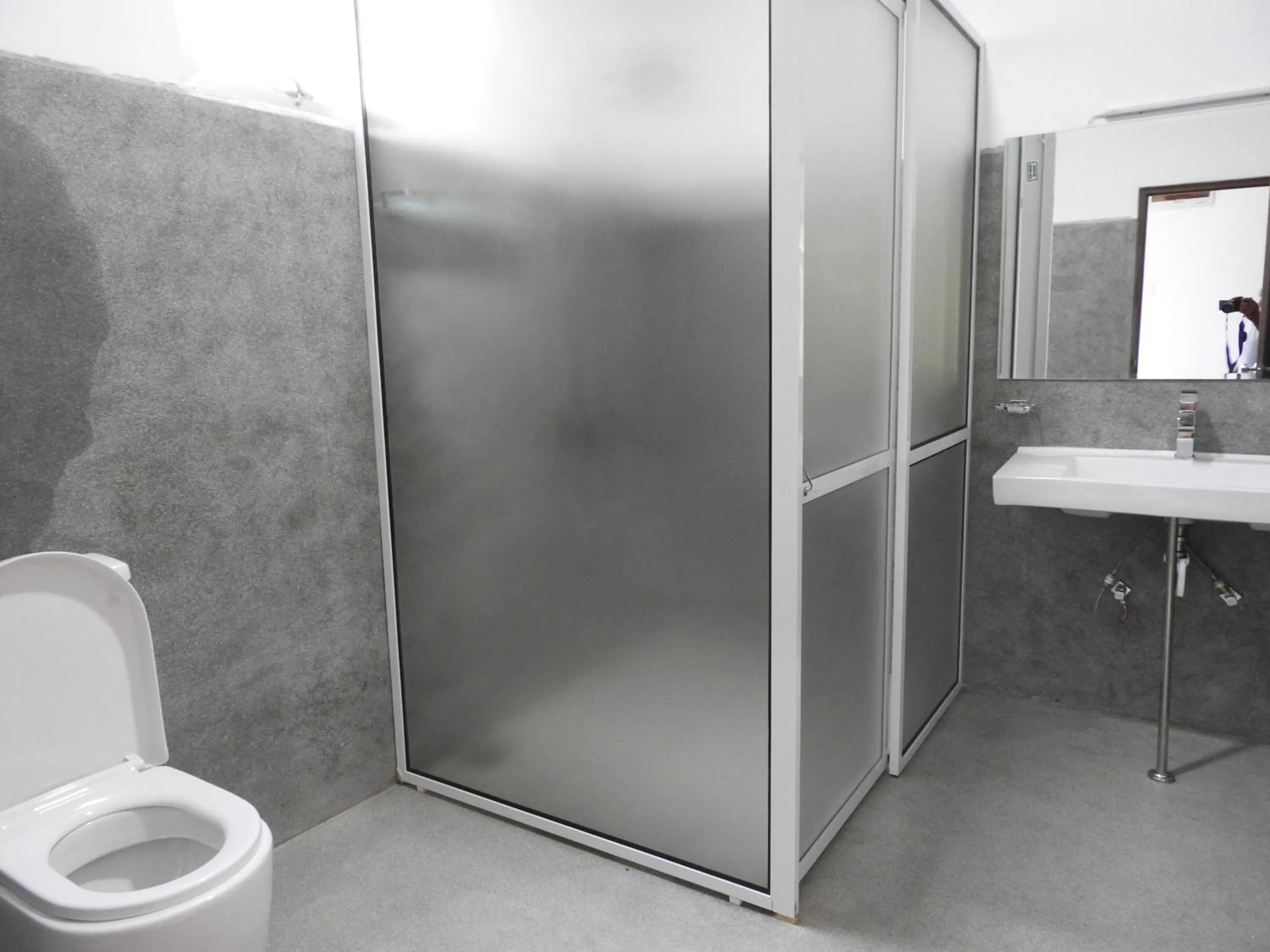 Bathroom in The Grand Yala Hotel